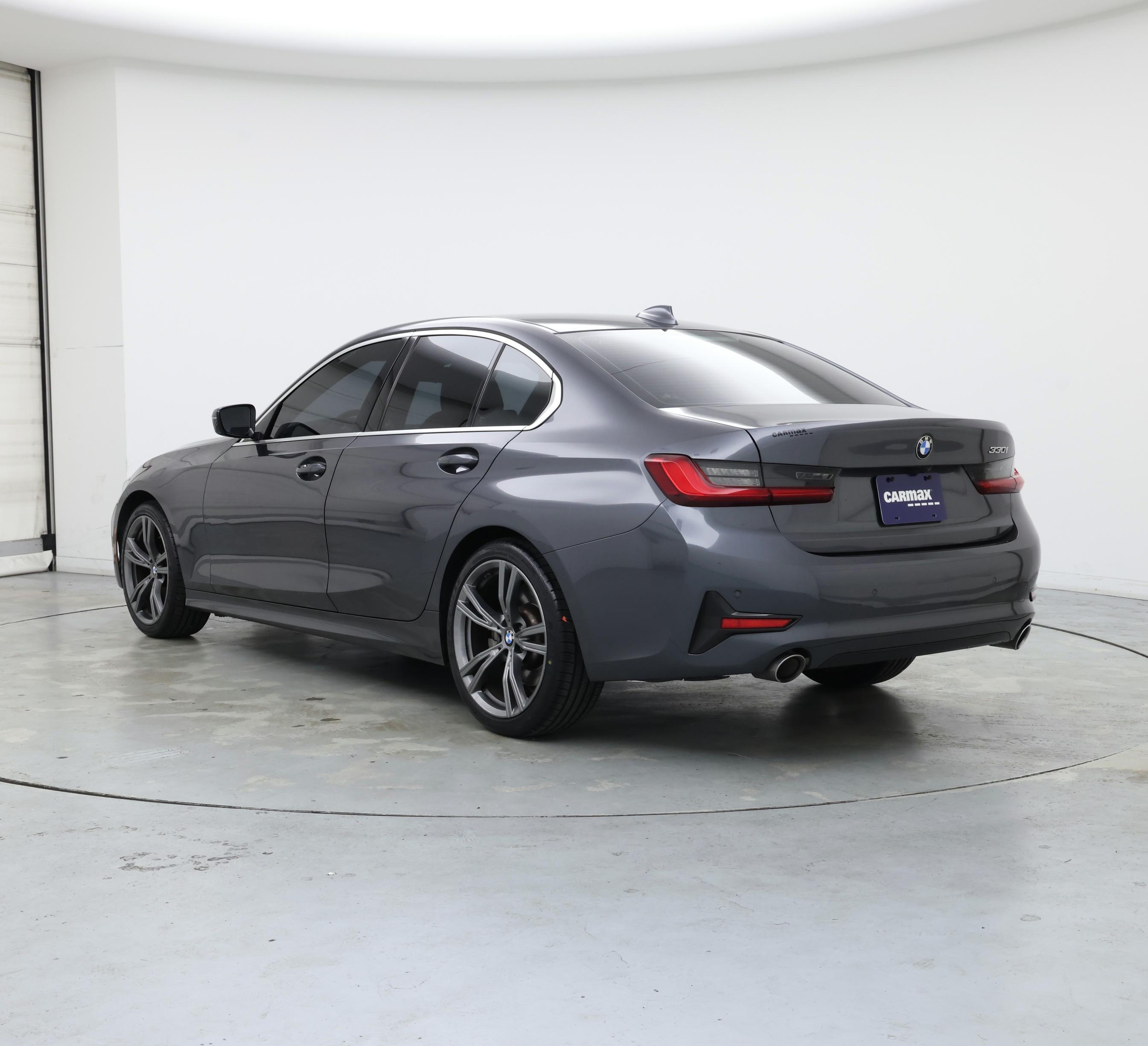 Thumbnail: 2021 BMW 3 Series - 2