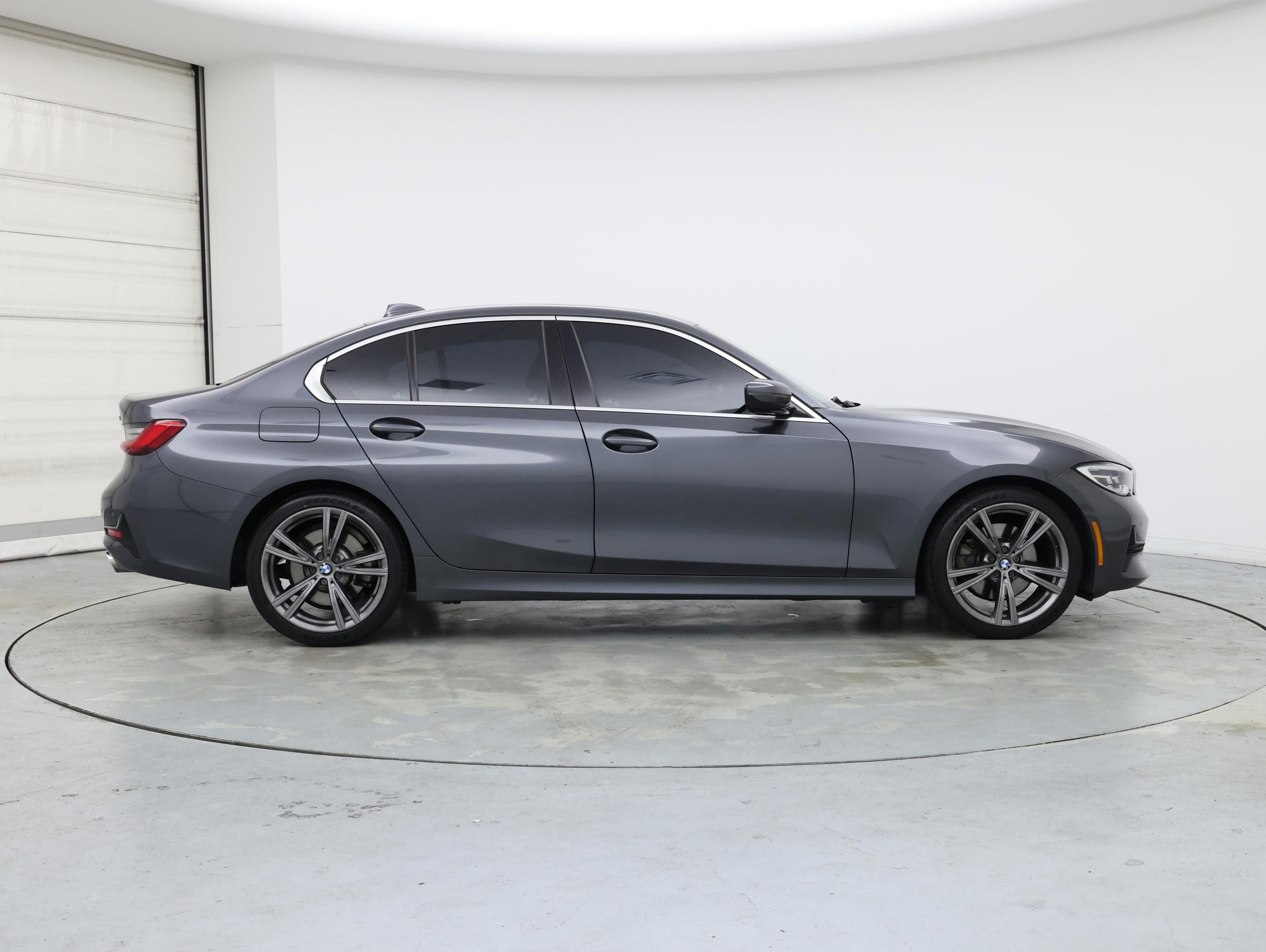 Thumbnail: 2021 BMW 3 Series - 7