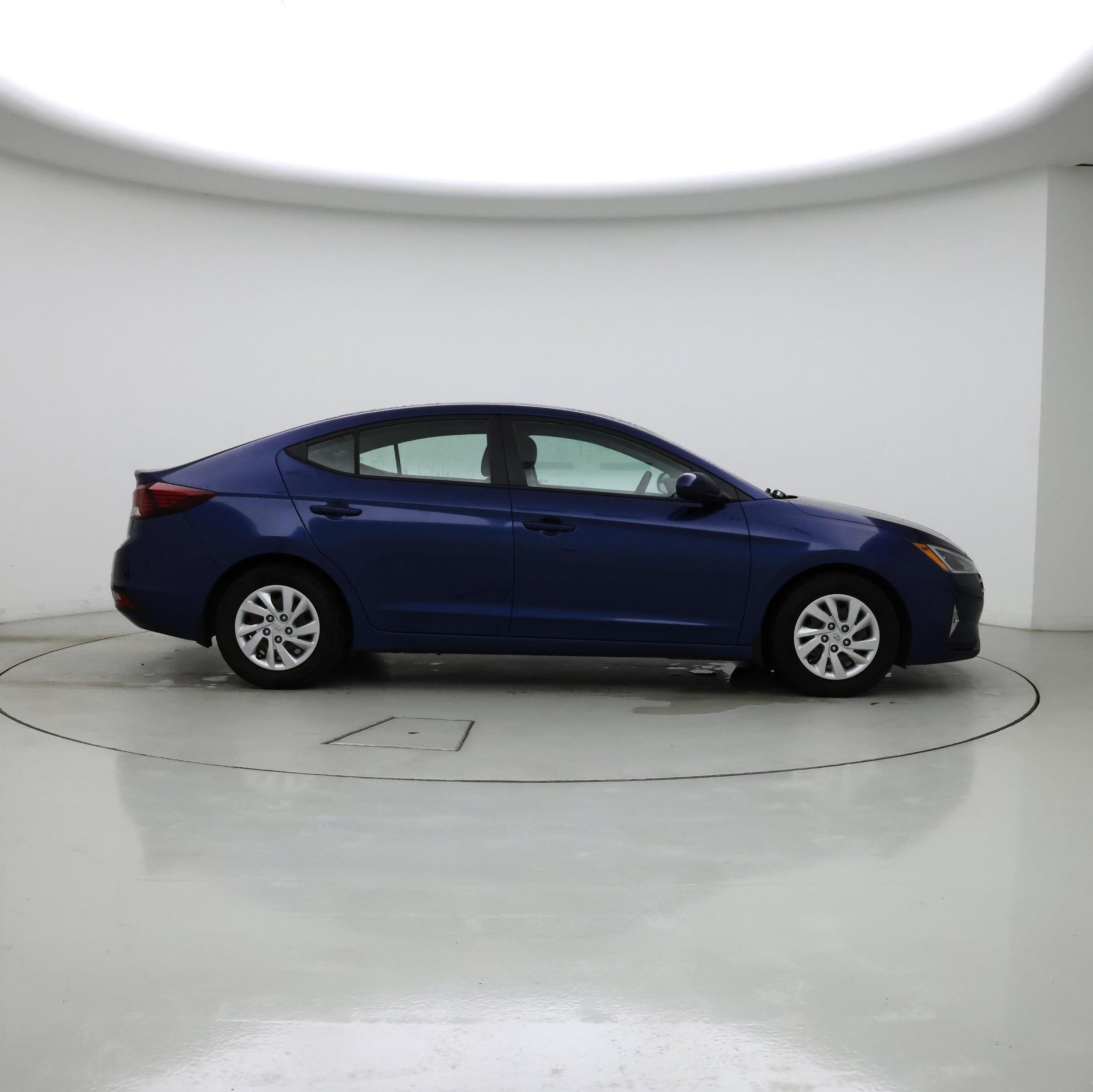Thumbnail: 2020 Hyundai Elantra - 7