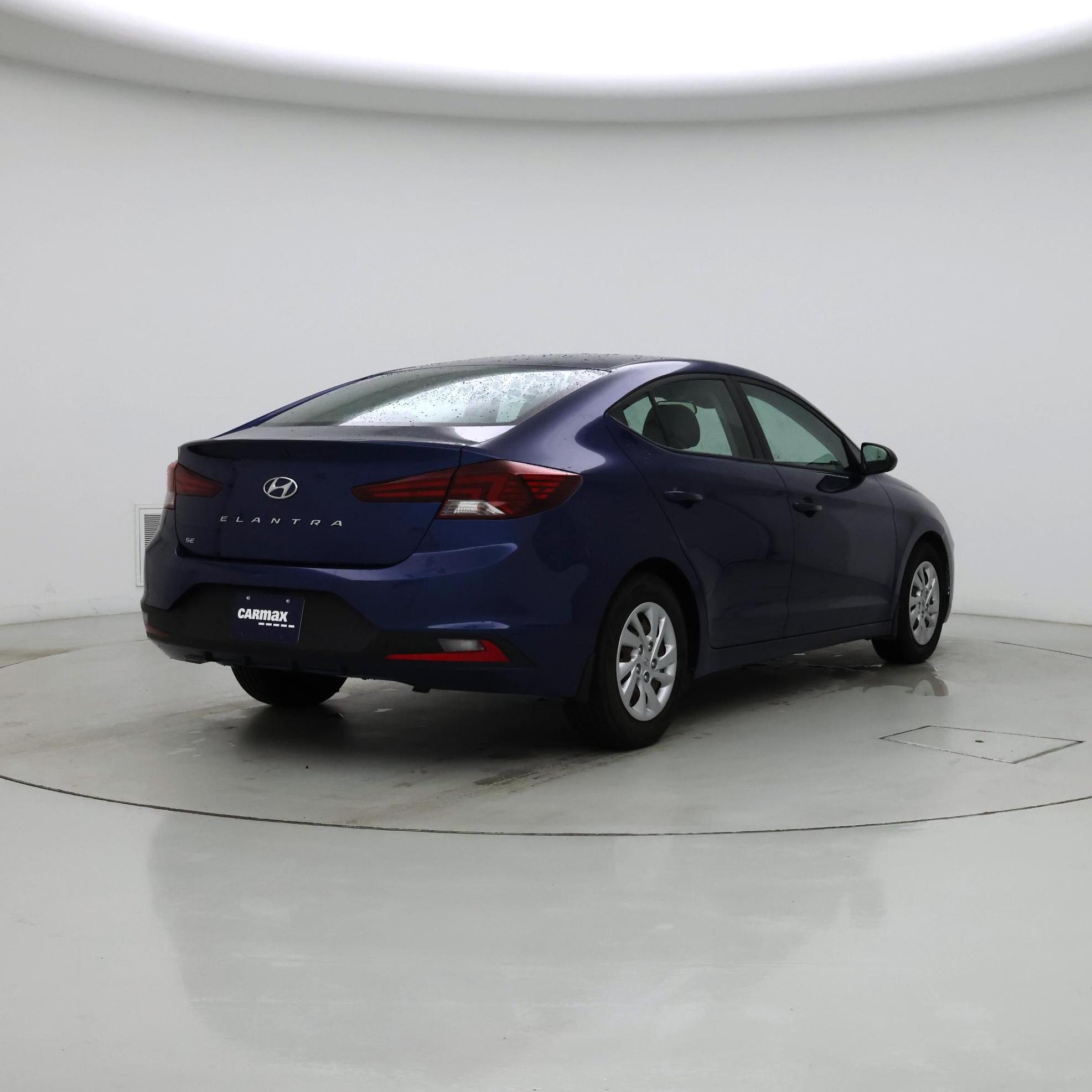 Thumbnail: 2020 Hyundai Elantra - 8