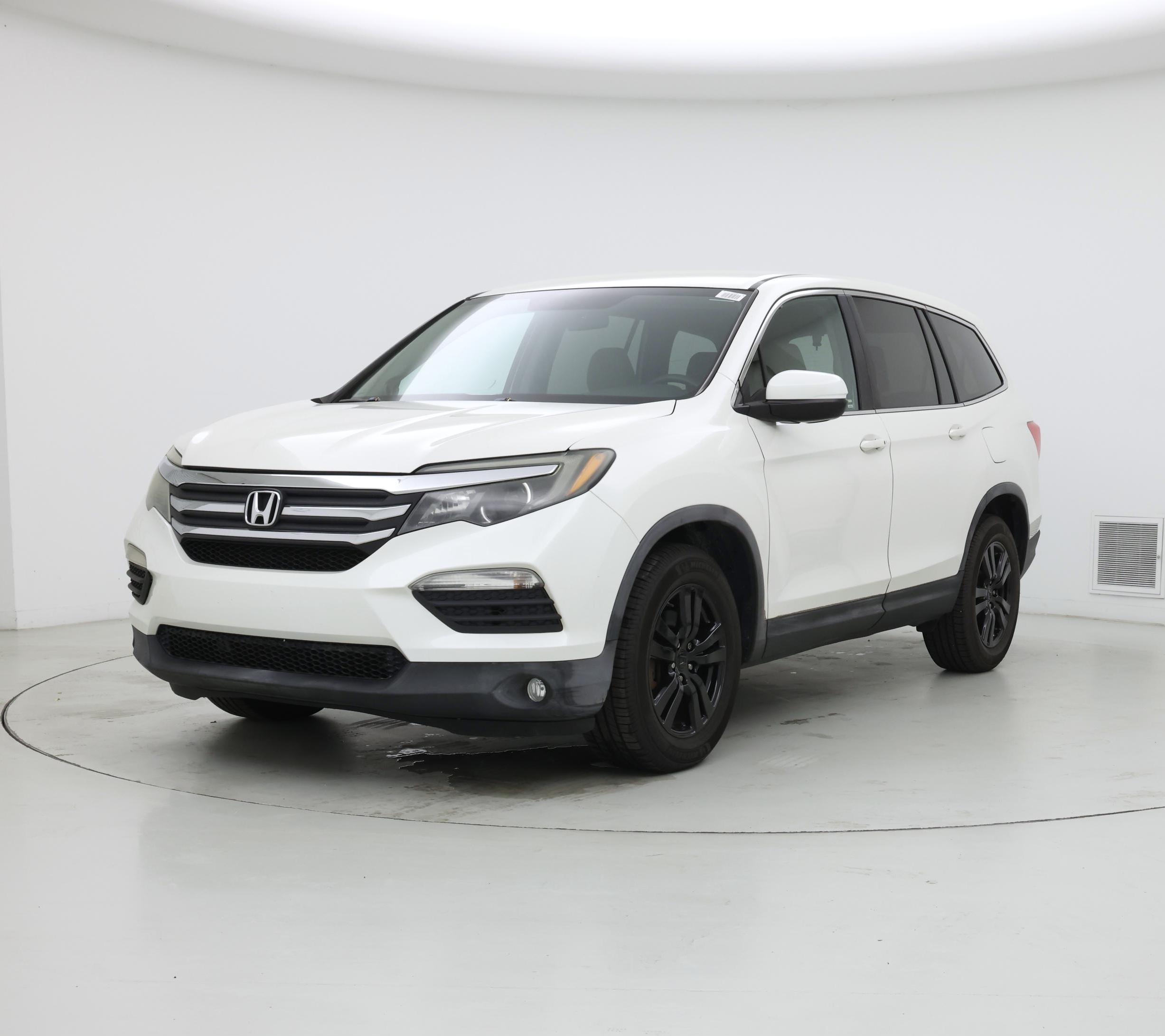 Thumbnail: 2016 Honda Pilot - 4