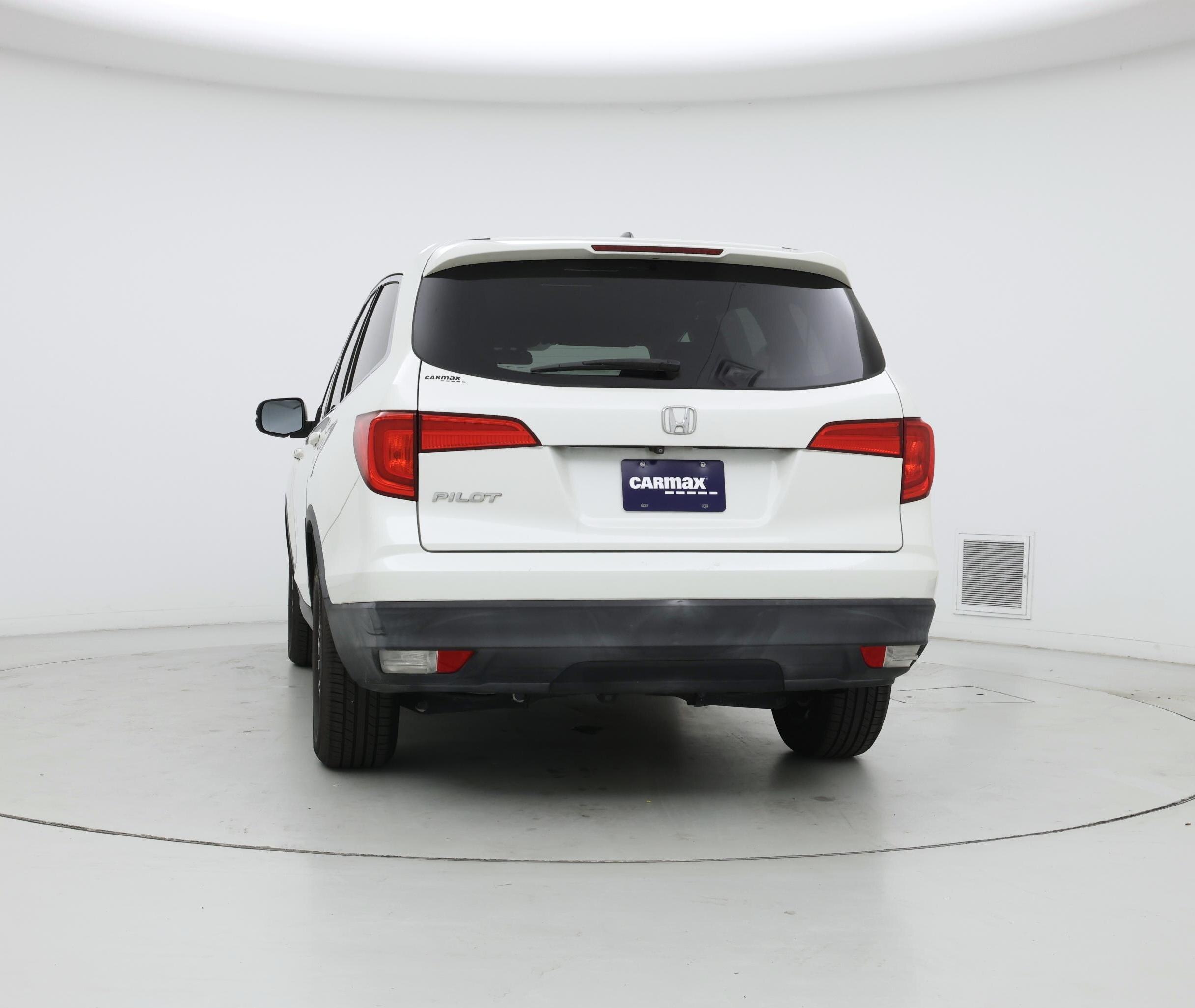 Thumbnail: 2016 Honda Pilot - 6