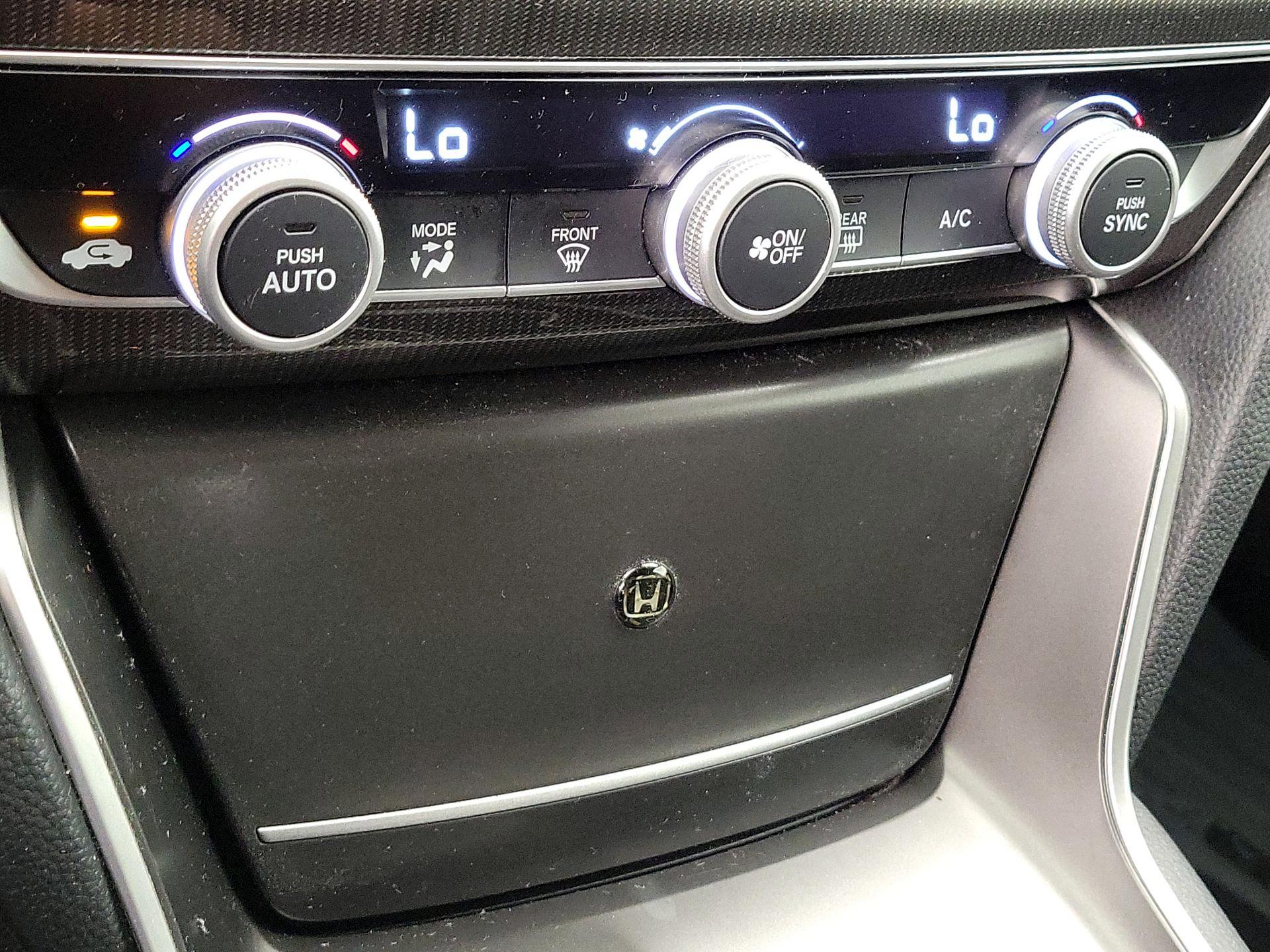 Thumbnail: 2019 Honda Accord - 16