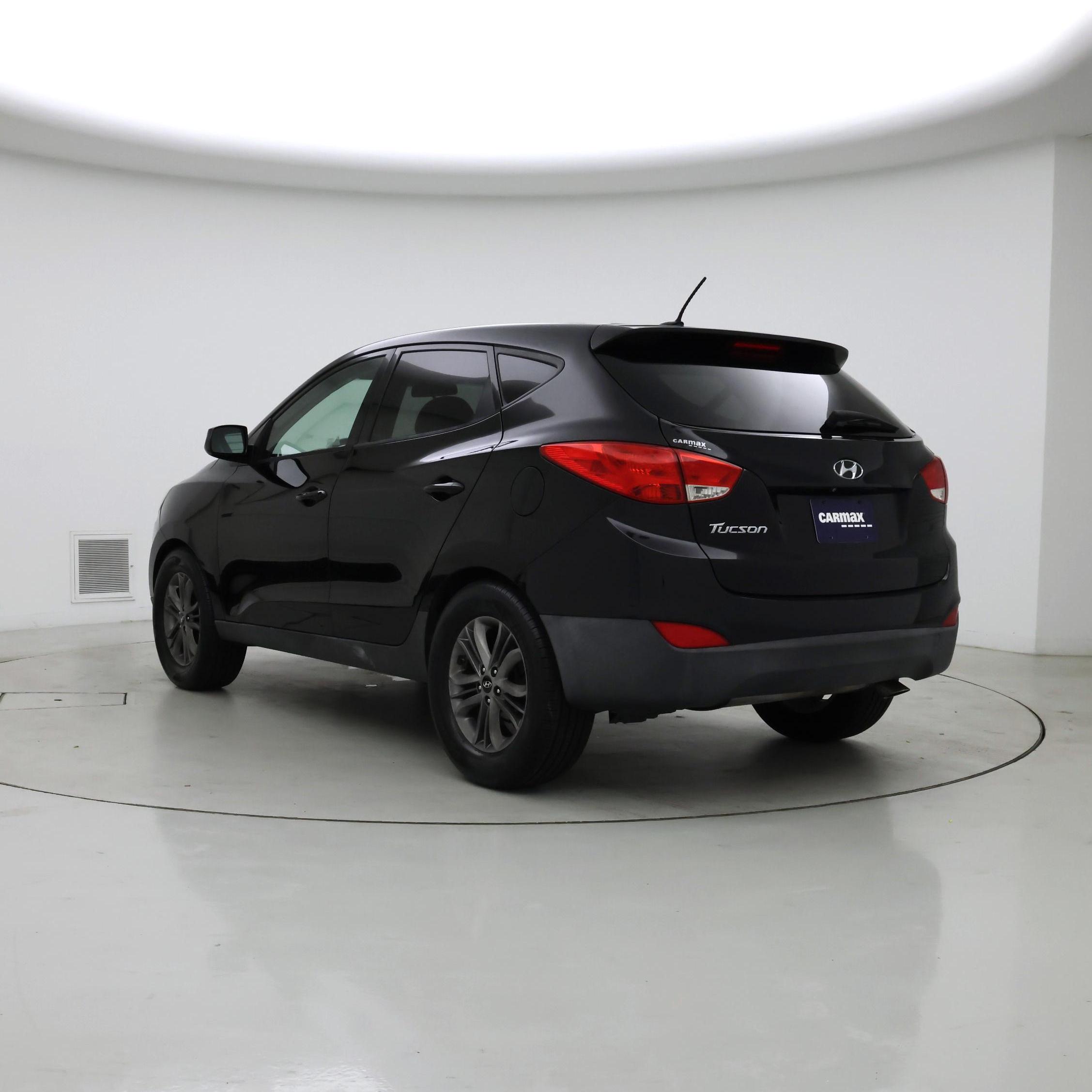 Thumbnail: 2015 Hyundai Tucson - 2