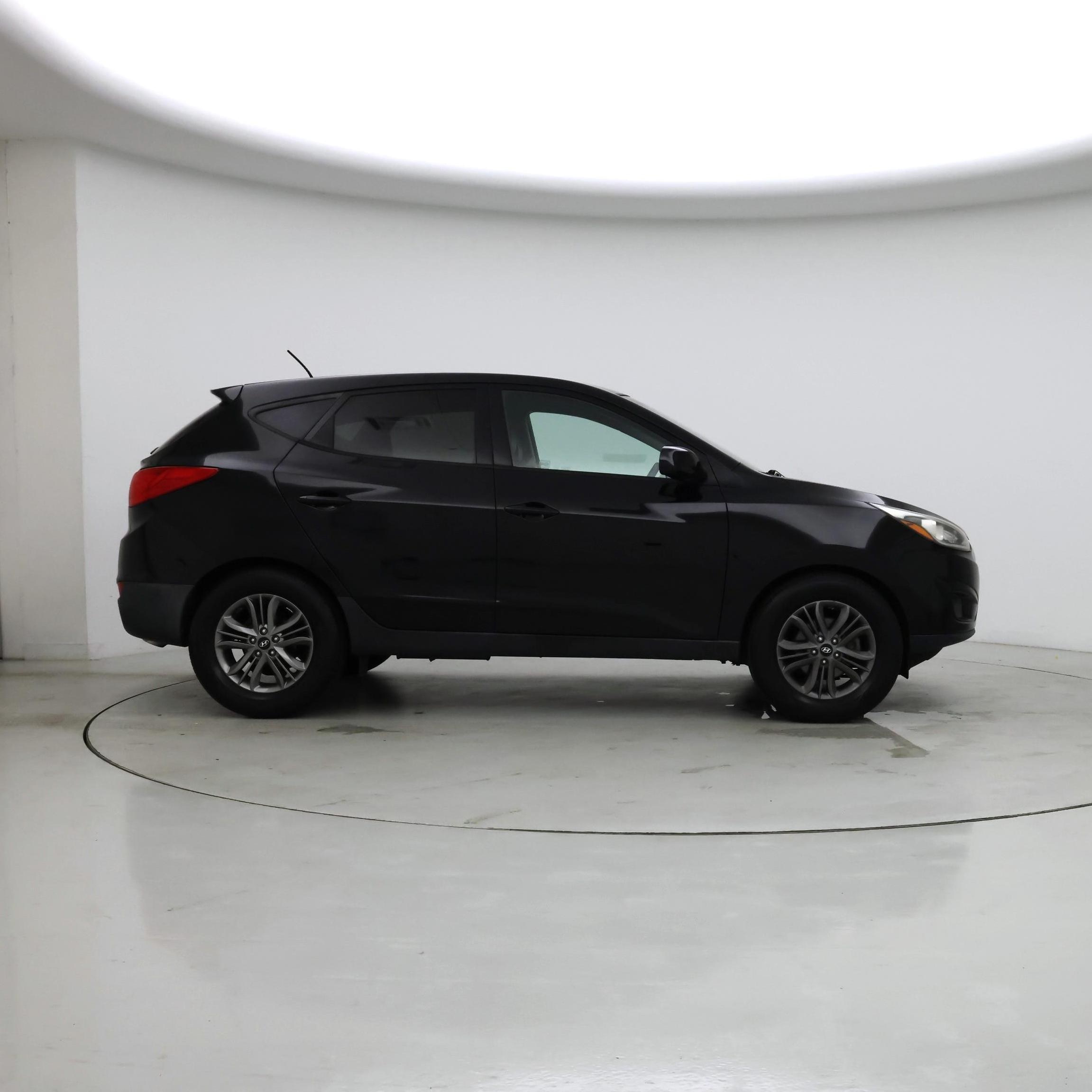 Thumbnail: 2015 Hyundai Tucson - 7