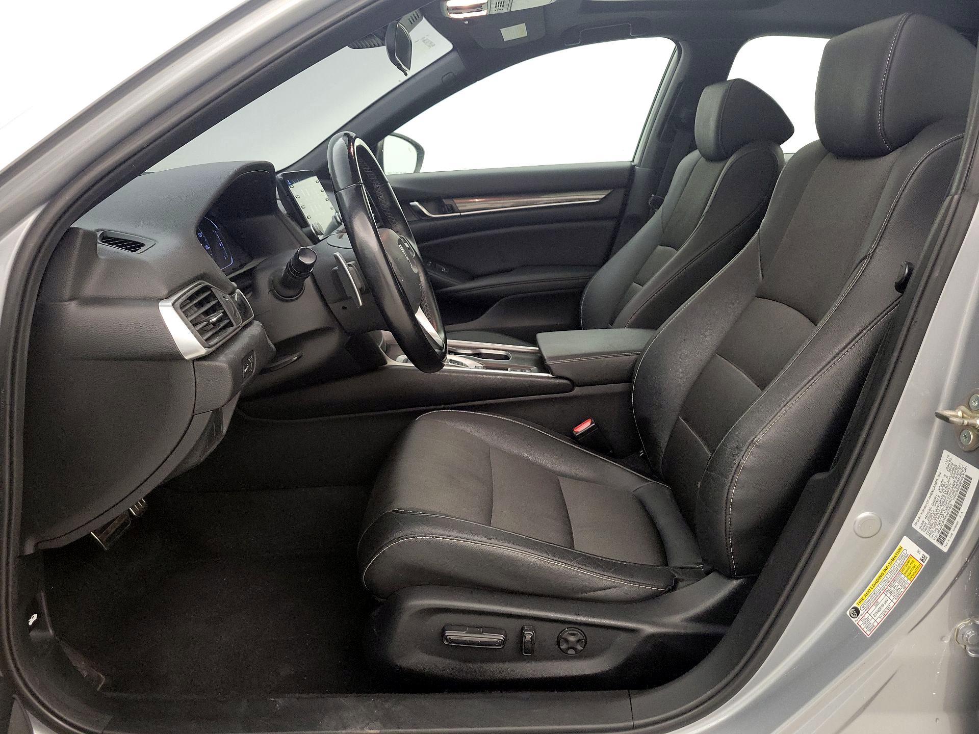 Thumbnail: 2019 Honda Accord - 11