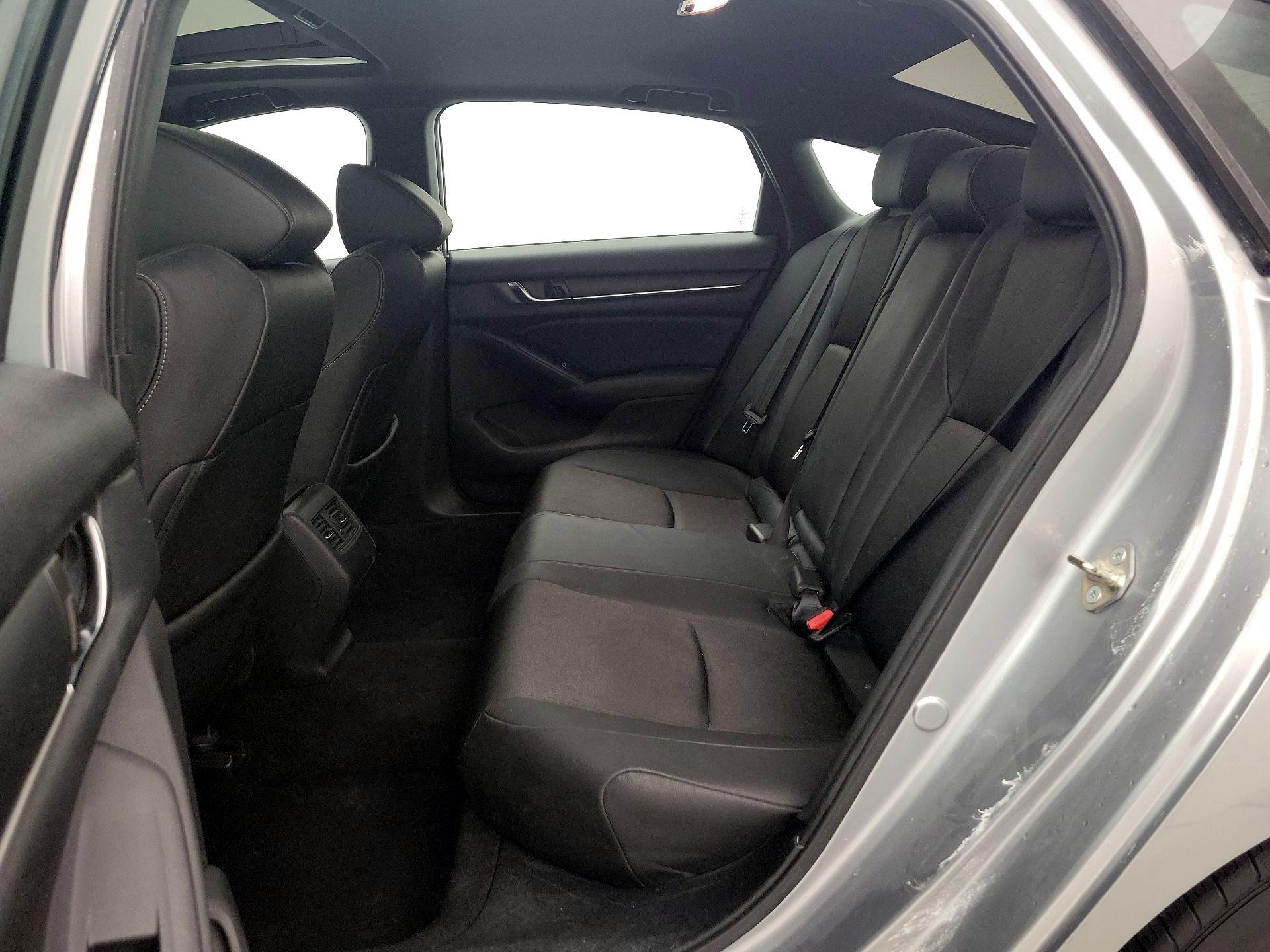Thumbnail: 2019 Honda Accord - 20