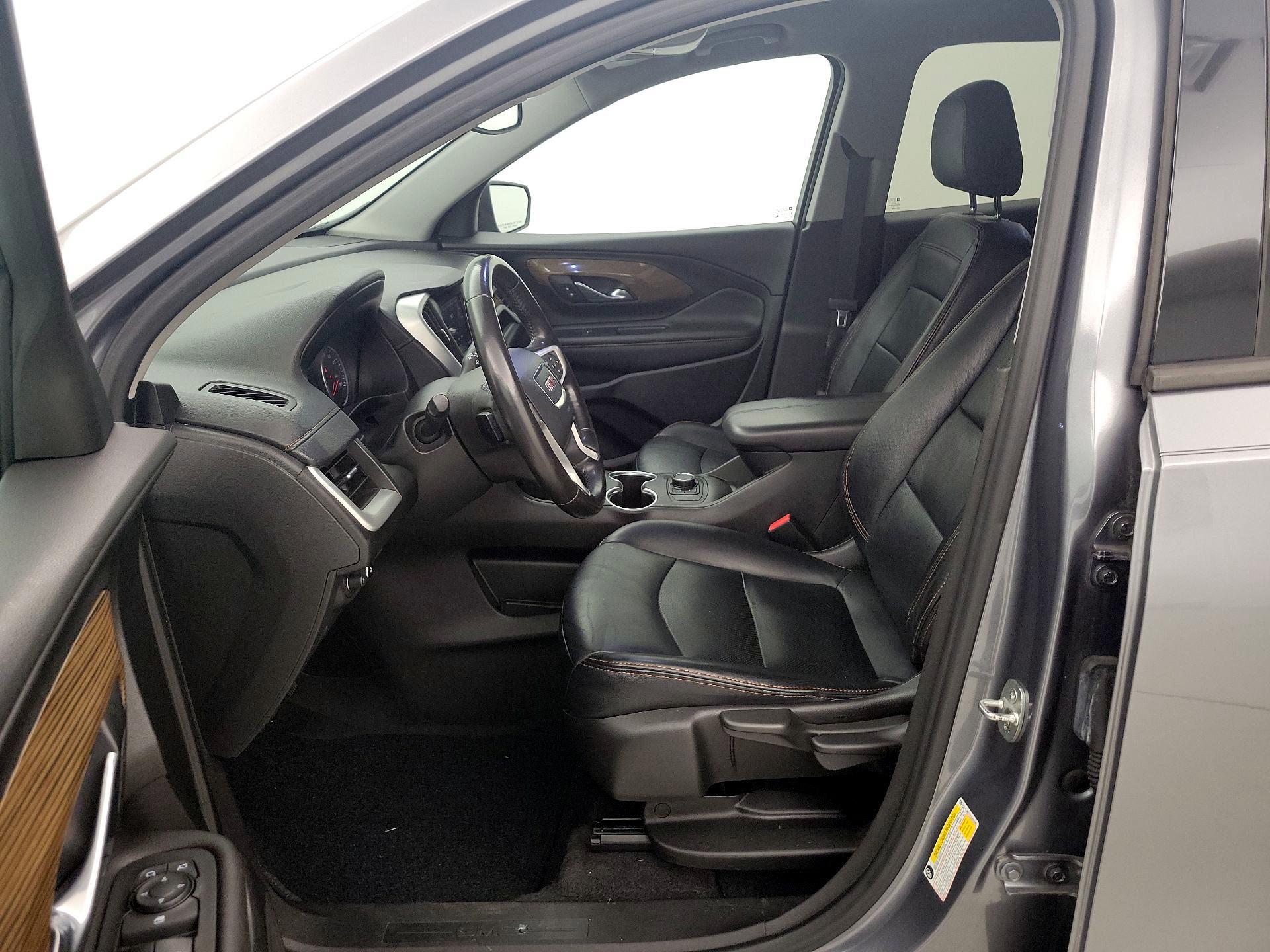 Thumbnail: 2020 GMC Terrain - 11