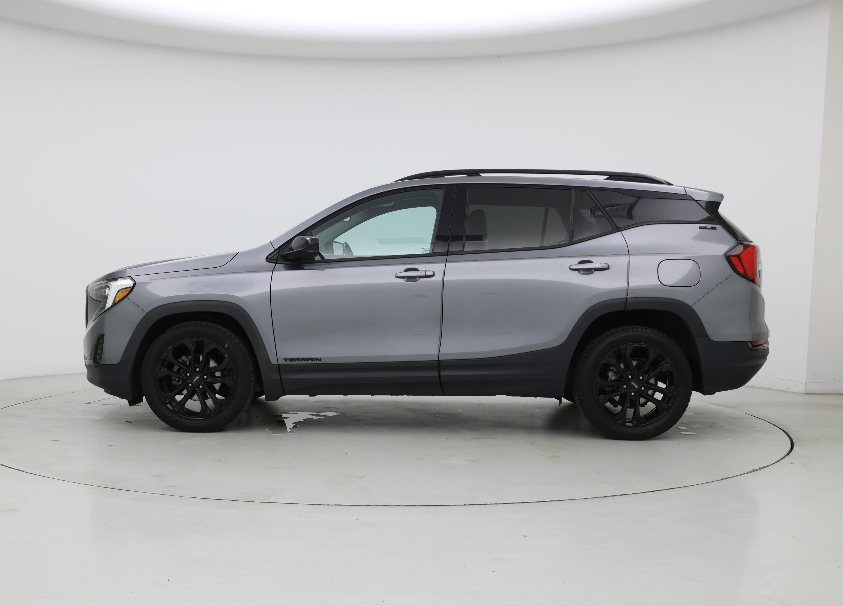 Thumbnail: 2020 GMC Terrain - 3