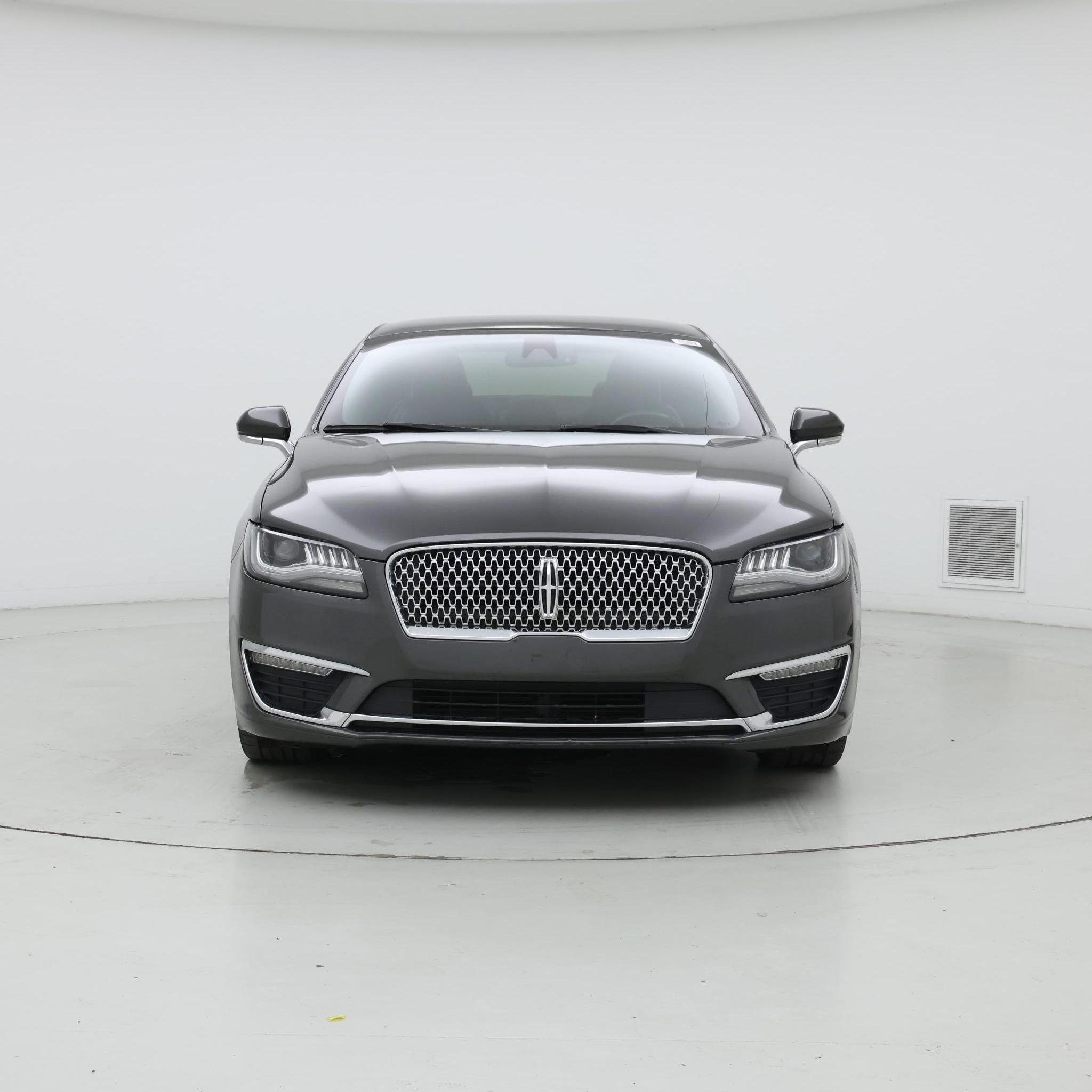 Thumbnail: 2020 Lincoln MKZ - 5