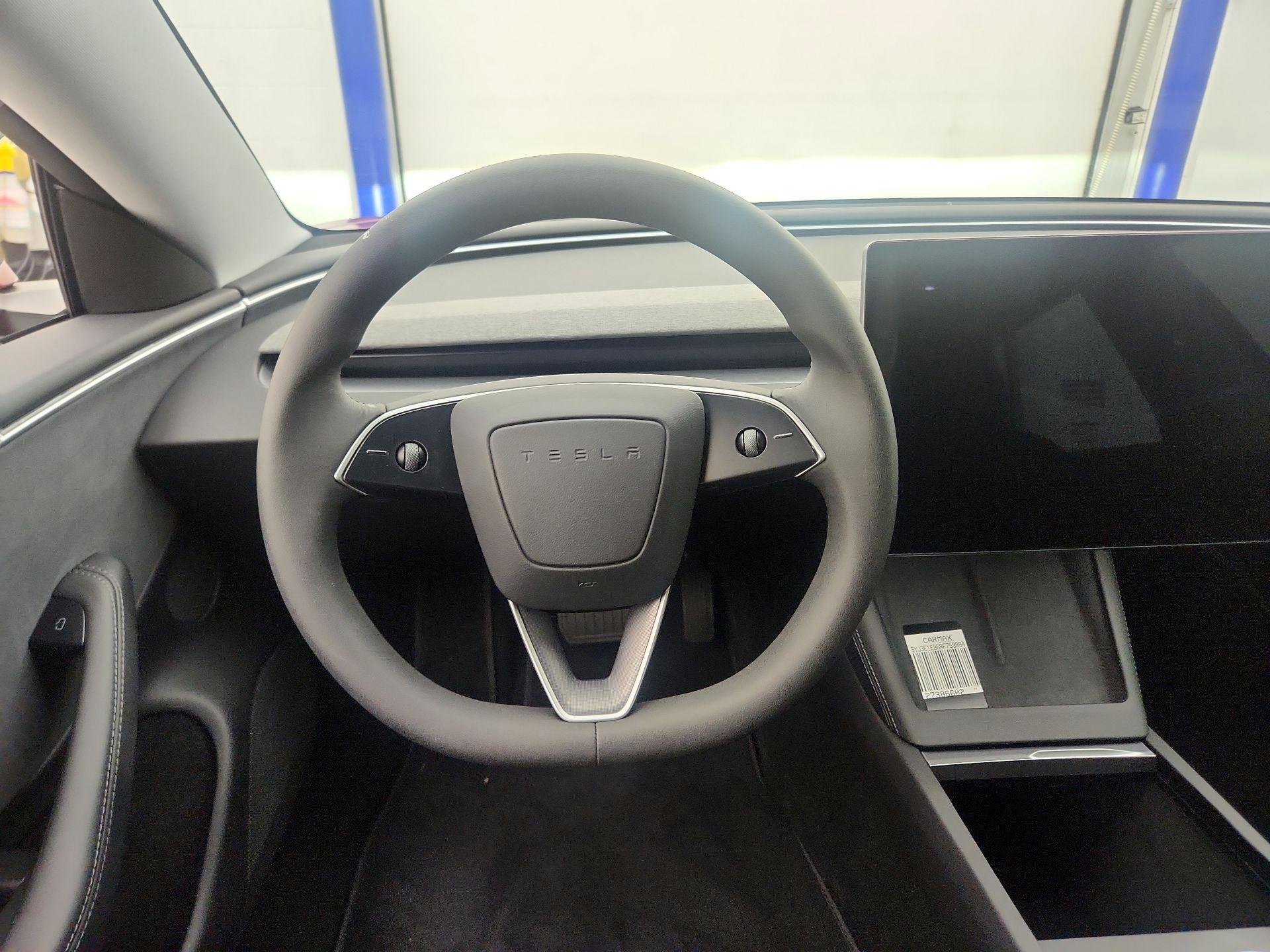 Thumbnail: 2024 Tesla Model 3 - 10