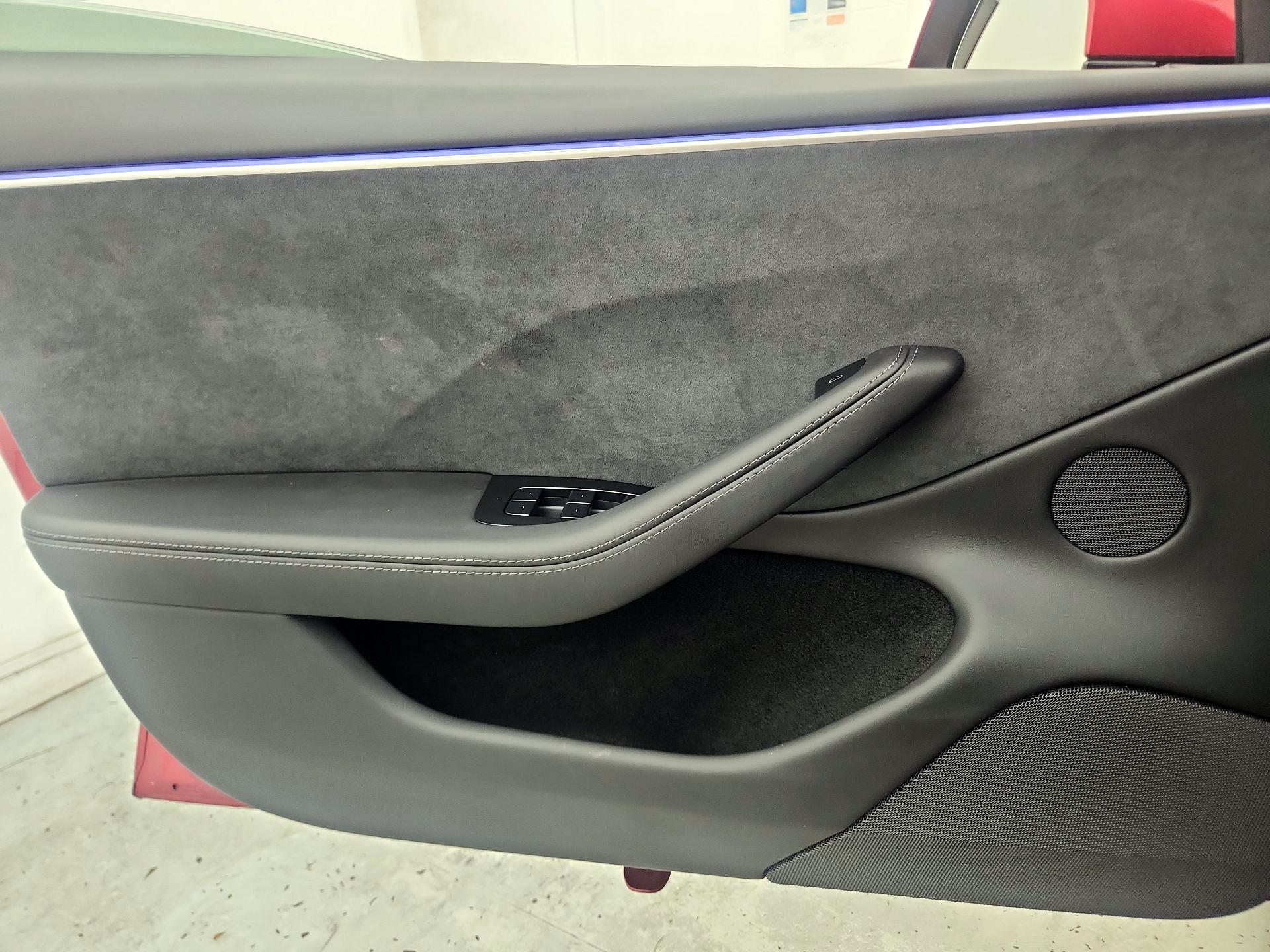Thumbnail: 2024 Tesla Model 3 - 12