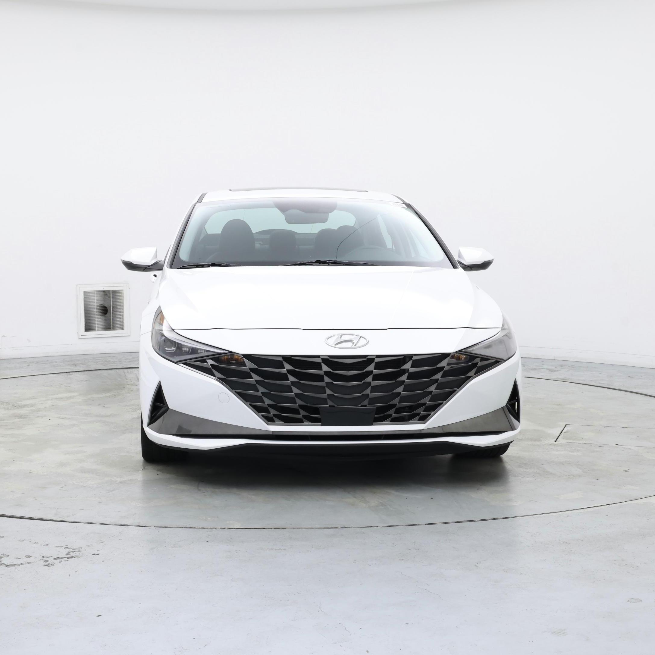 Thumbnail: 2022 Hyundai Elantra - 5
