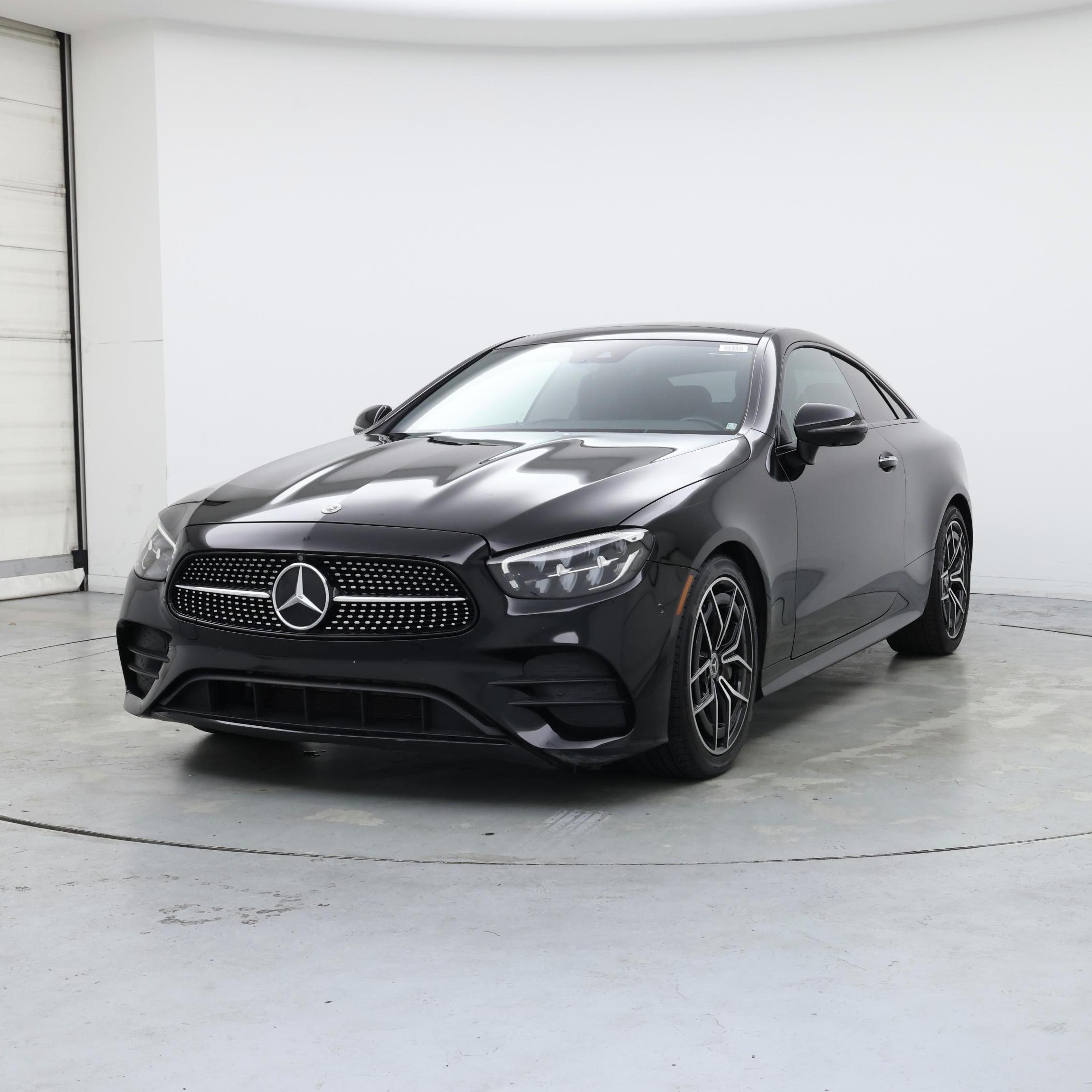 Thumbnail: 2021 Mercedes-Benz E-Class - 4
