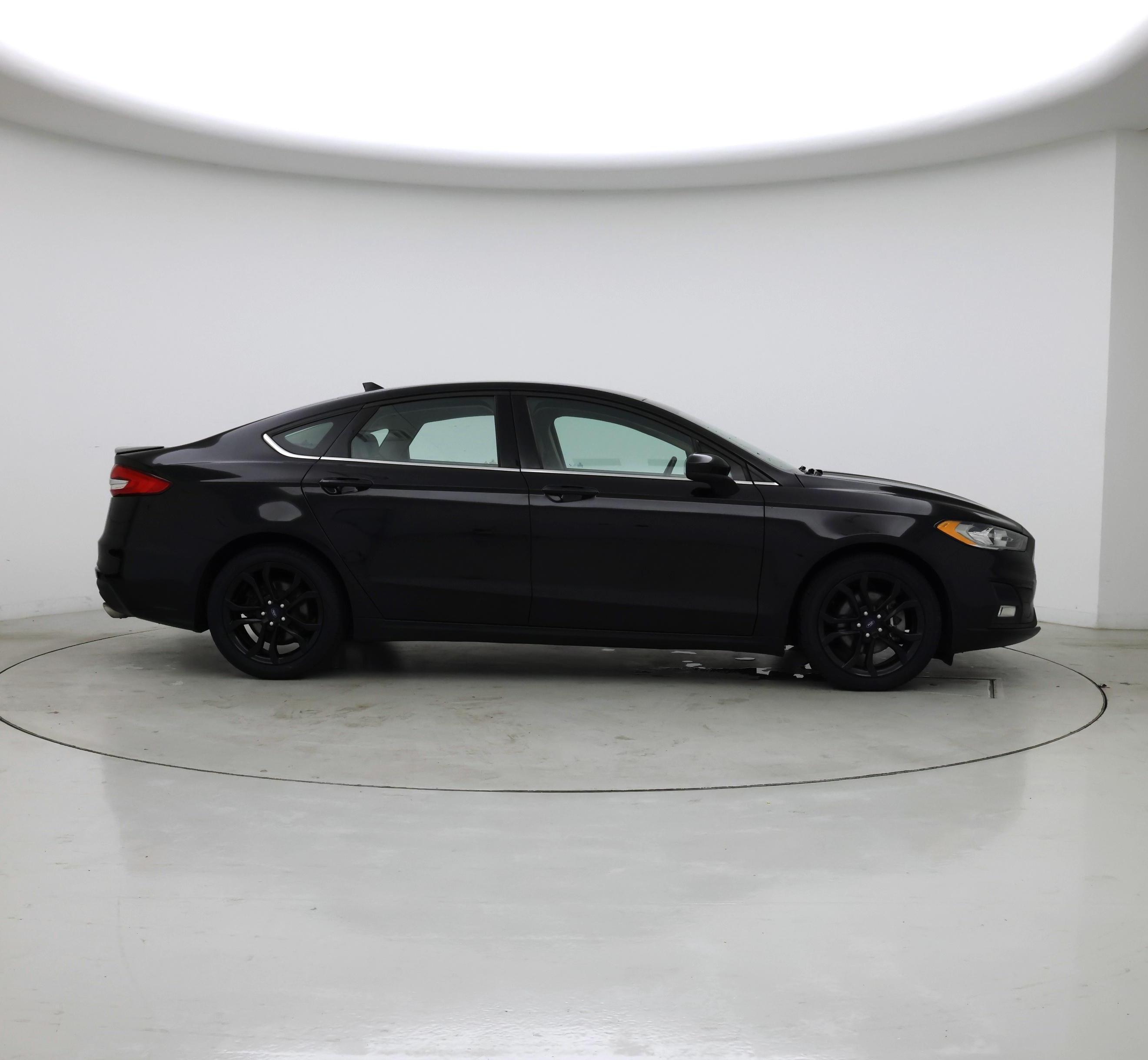 Thumbnail: 2020 Ford Fusion - 7