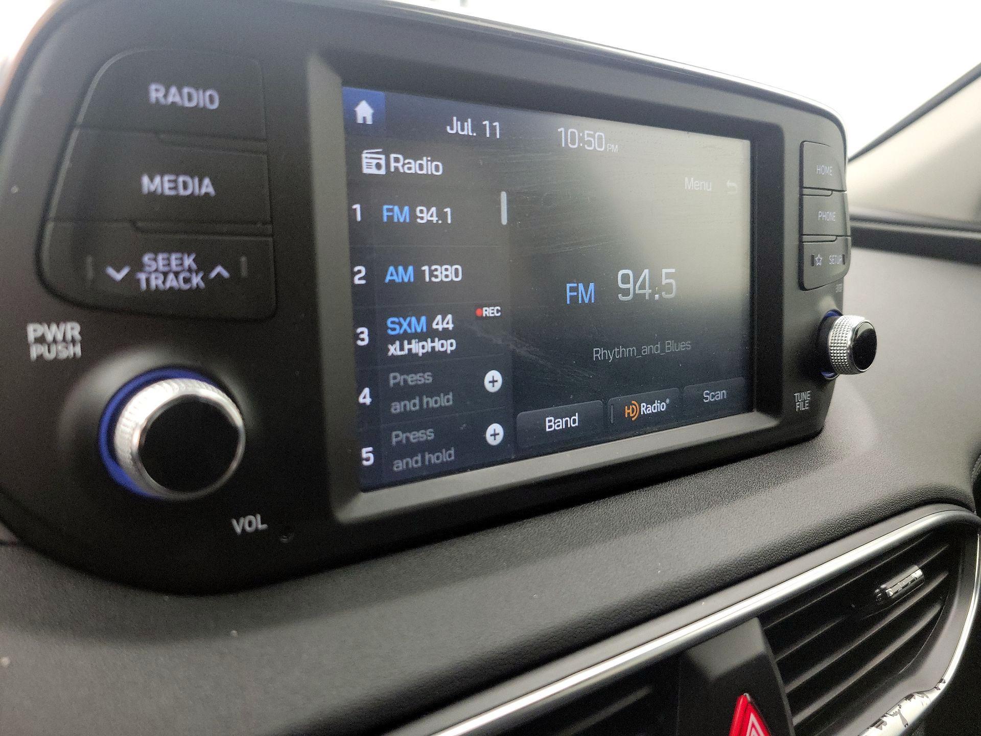 Thumbnail: 2020 Hyundai Santa Fe - 15