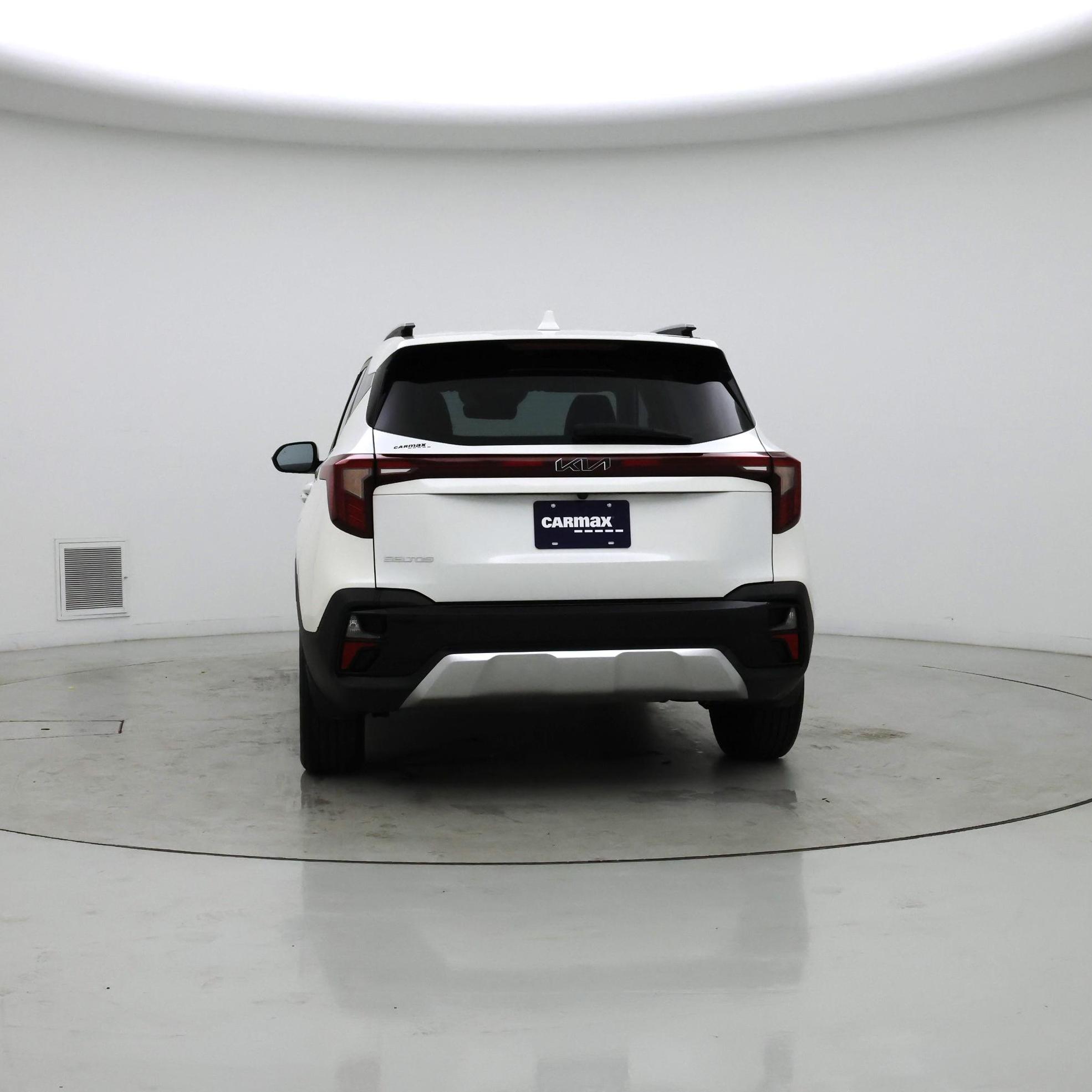 Thumbnail: 2024 Kia Seltos - 6