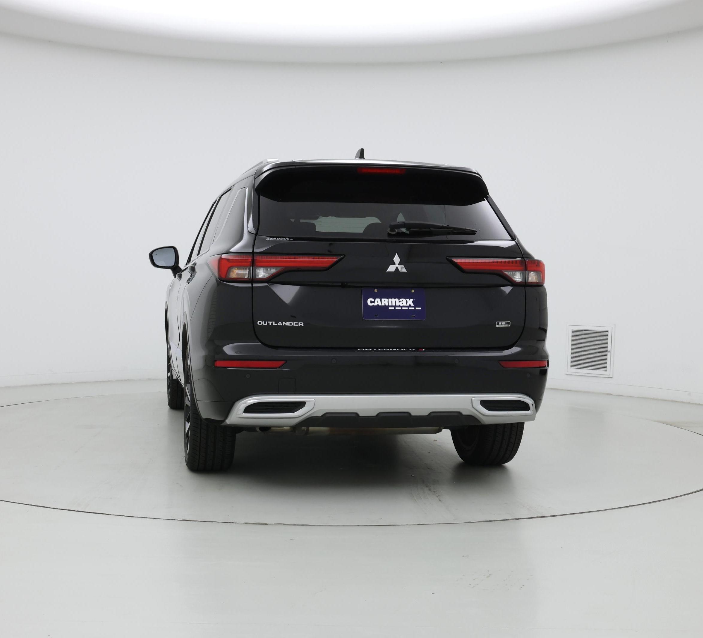 Thumbnail: 2022 Mitsubishi Outlander - 6