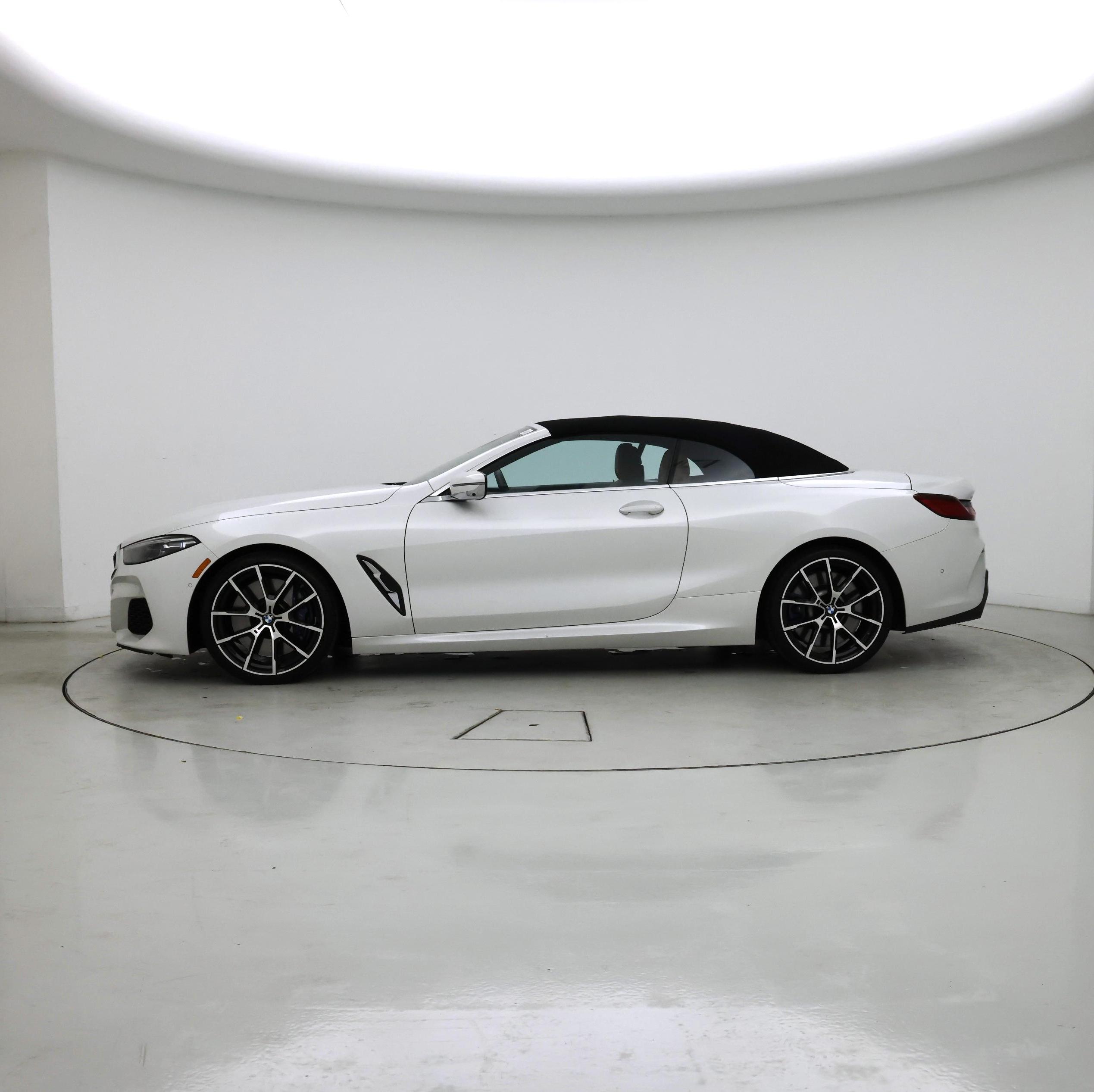 Thumbnail: 2019 BMW 8 Series - 3