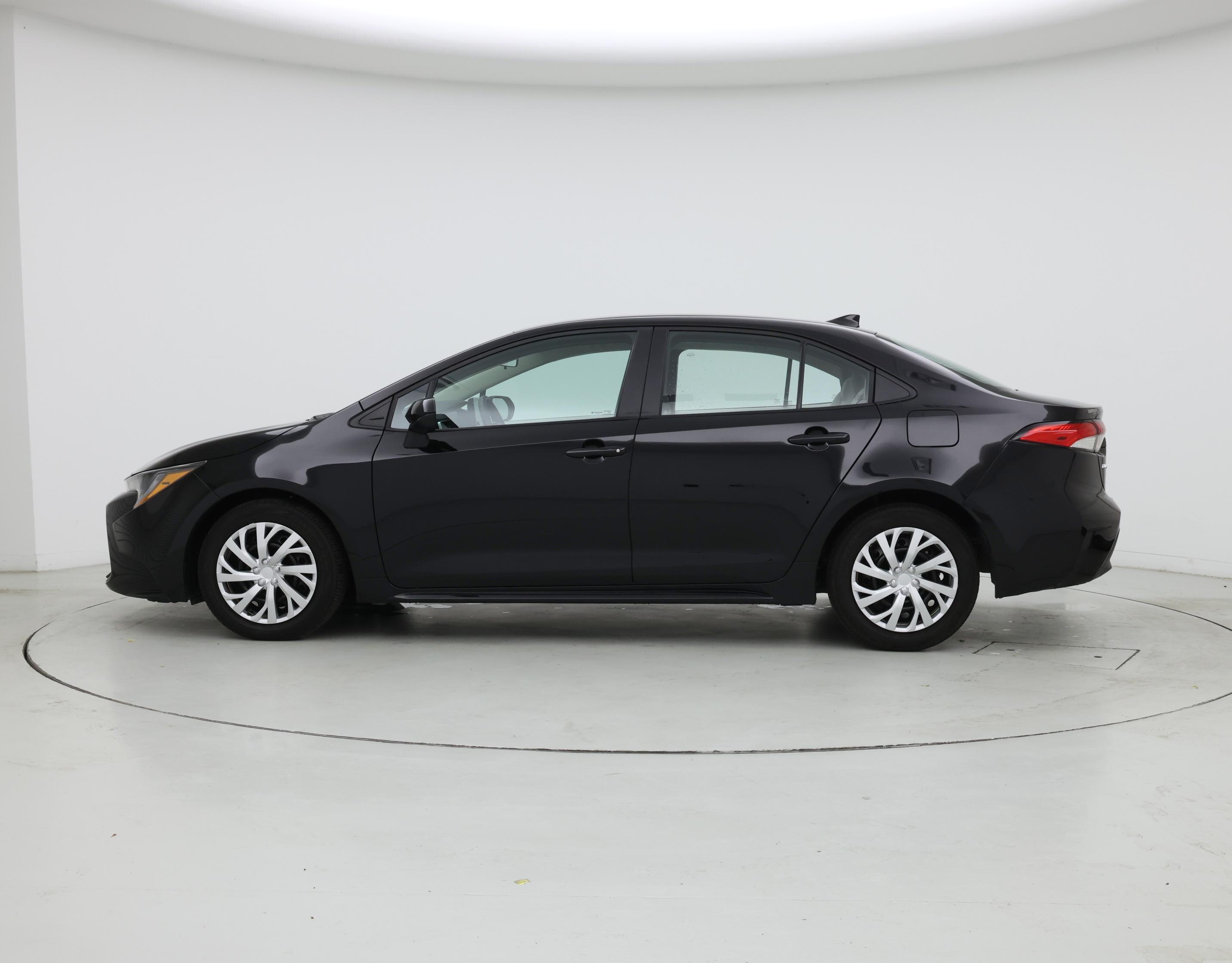 Thumbnail: 2024 Toyota Corolla - 3