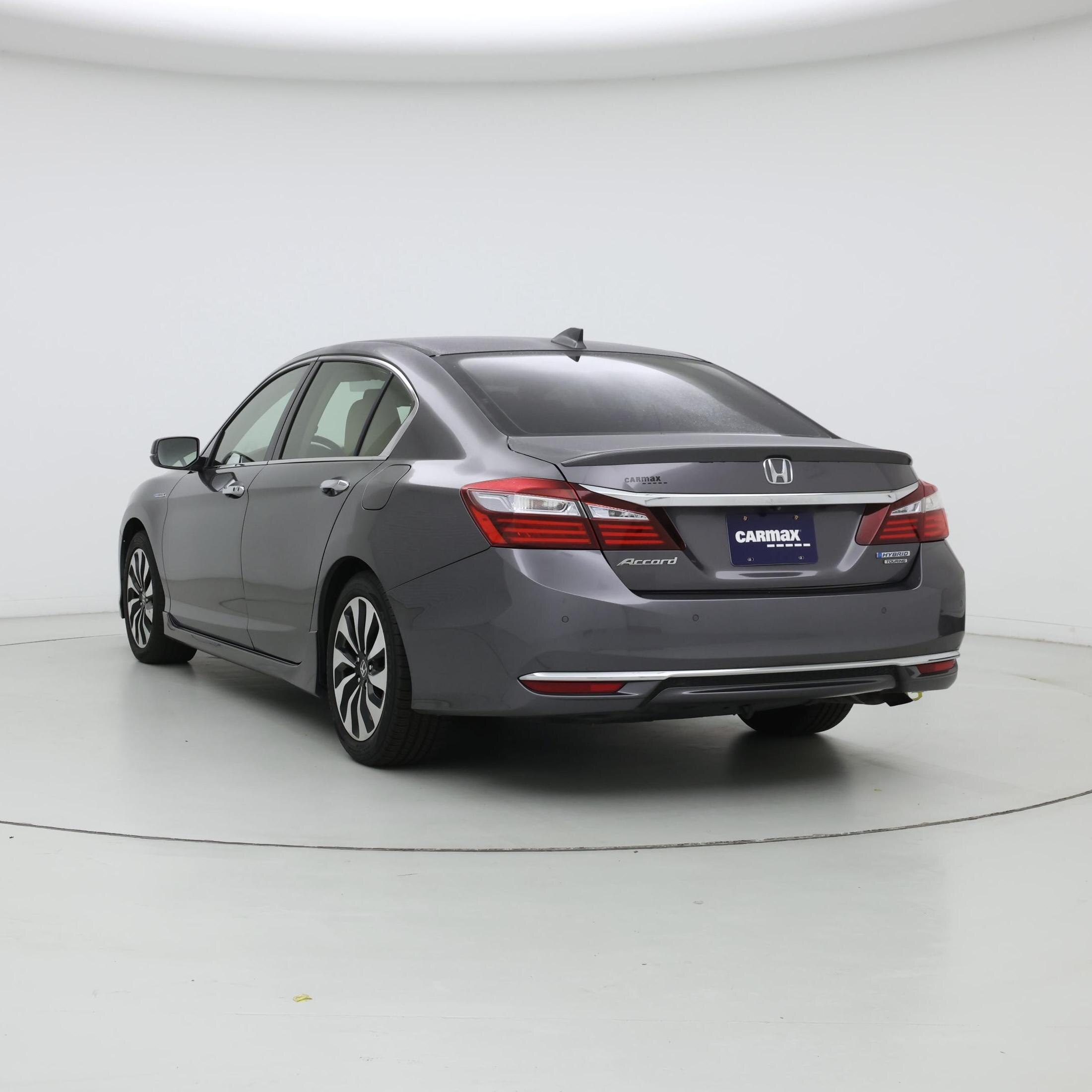 Thumbnail: 2017 Honda Accord - 2