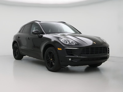 Black 2017 Porsche Macan