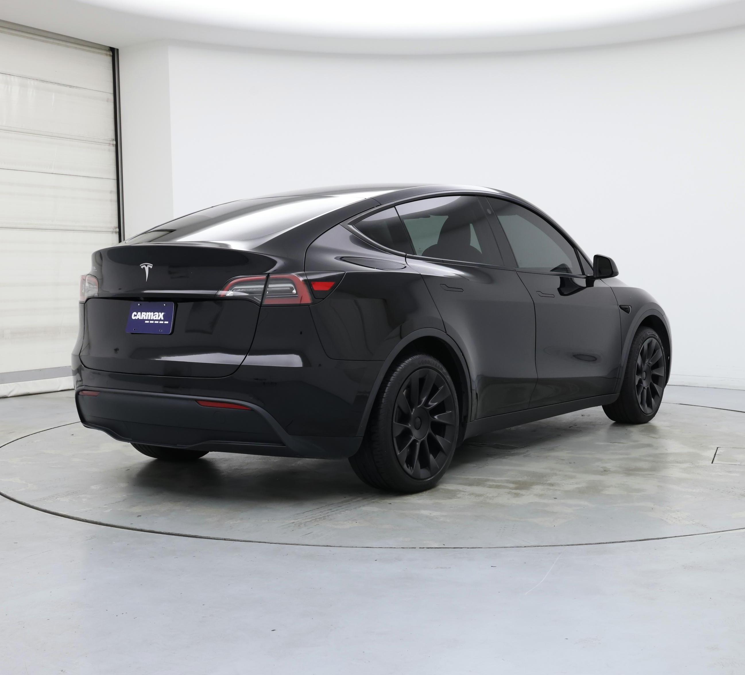 Thumbnail: 2022 Tesla Model Y - 8