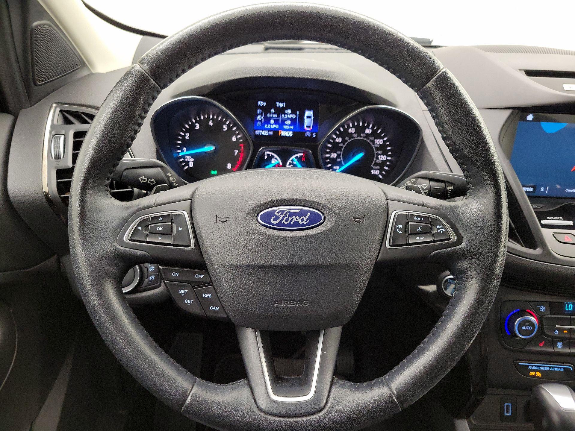 Thumbnail: 2017 Ford Escape - 10
