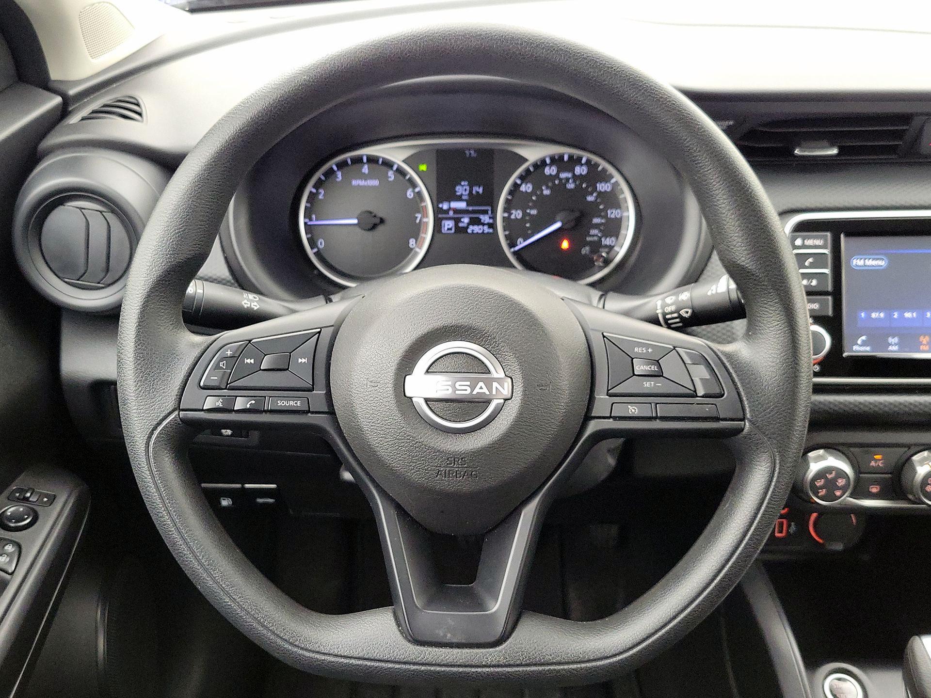 Thumbnail: 2023 Nissan Kicks - 10