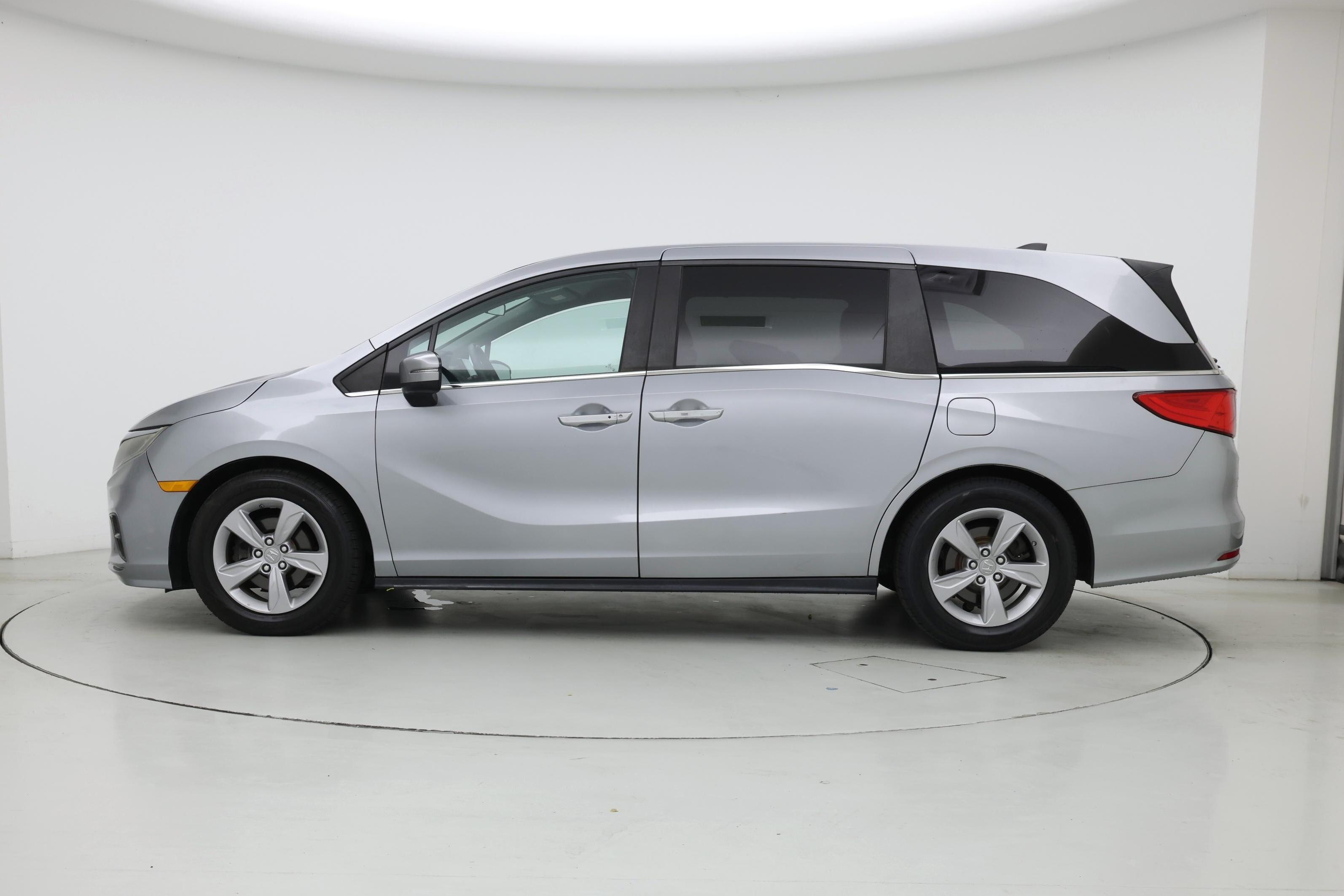 Thumbnail: 2020 Honda Odyssey - 3