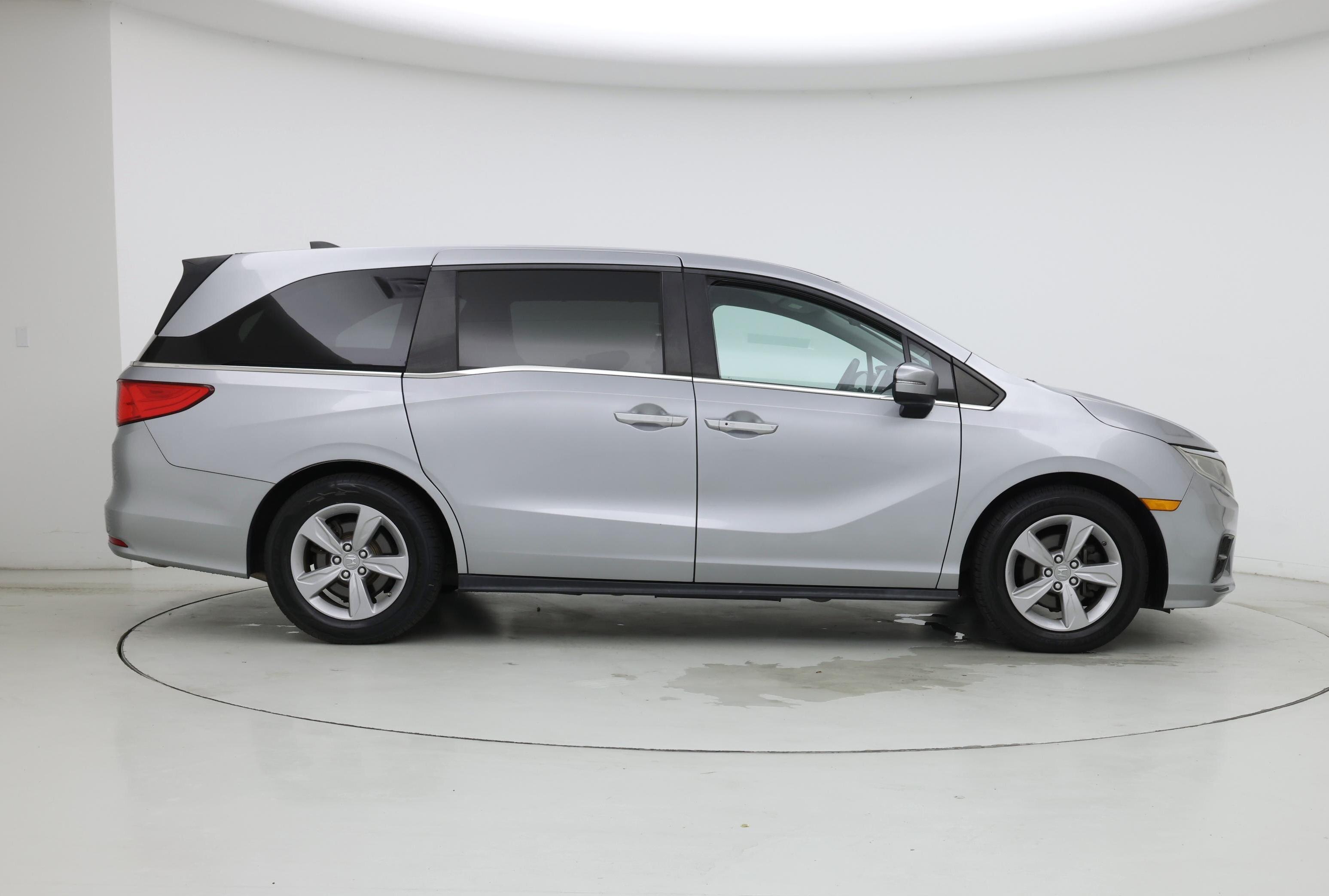 Thumbnail: 2020 Honda Odyssey - 7