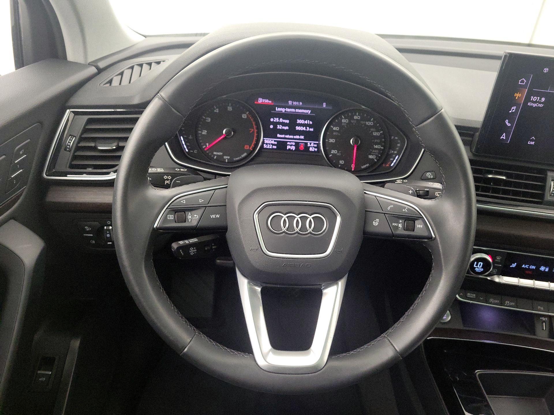 Thumbnail: 2023 Audi Q5 - 10