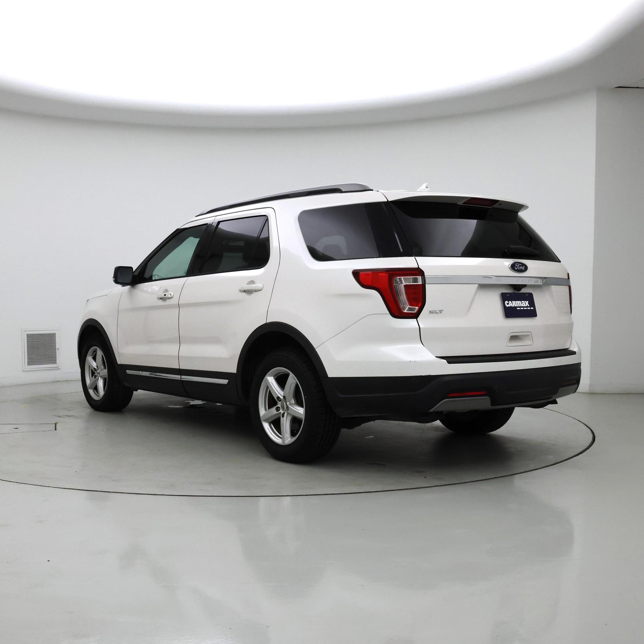 Thumbnail: 2019 Ford Explorer - 2