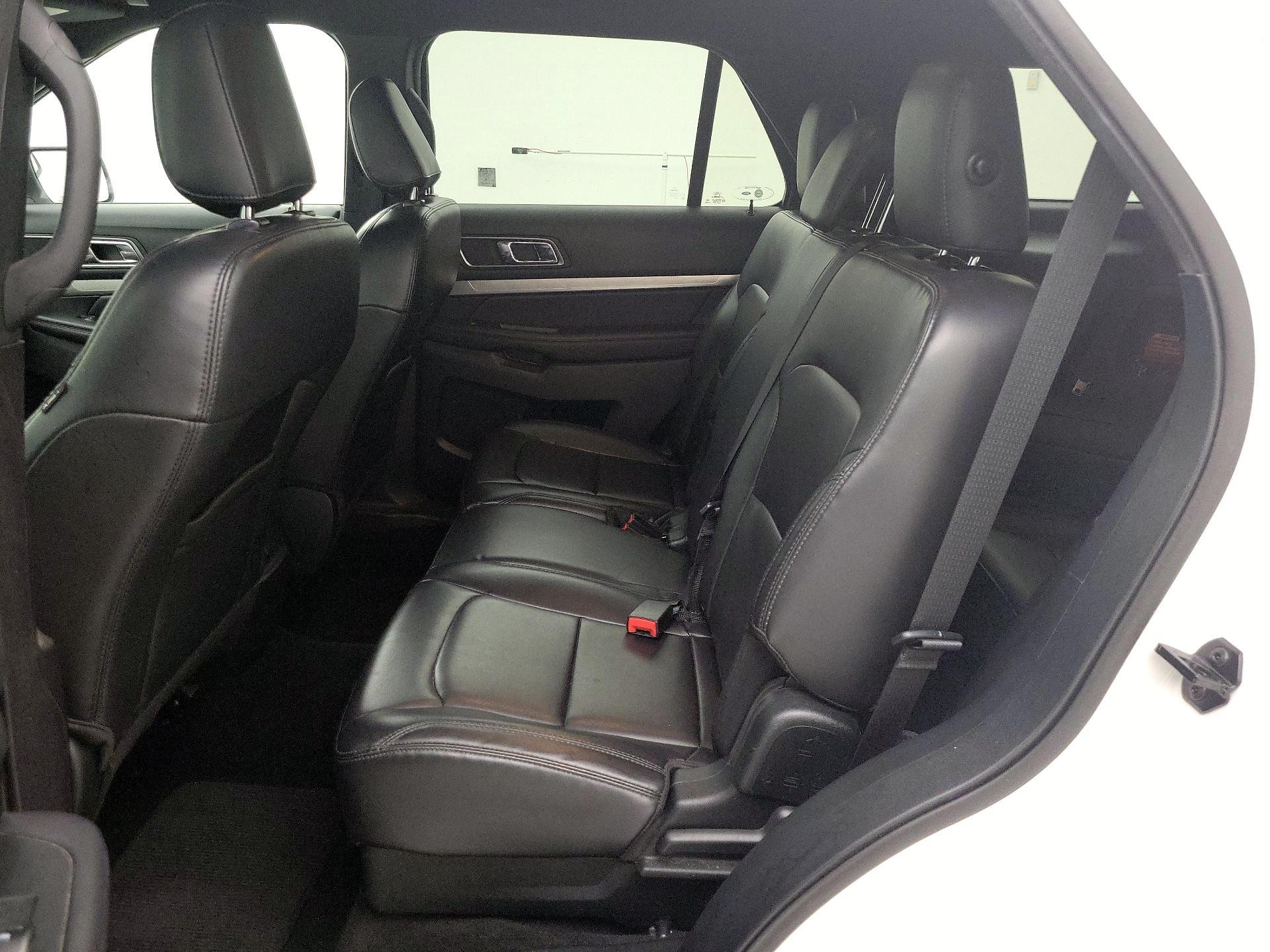 Thumbnail: 2019 Ford Explorer - 20
