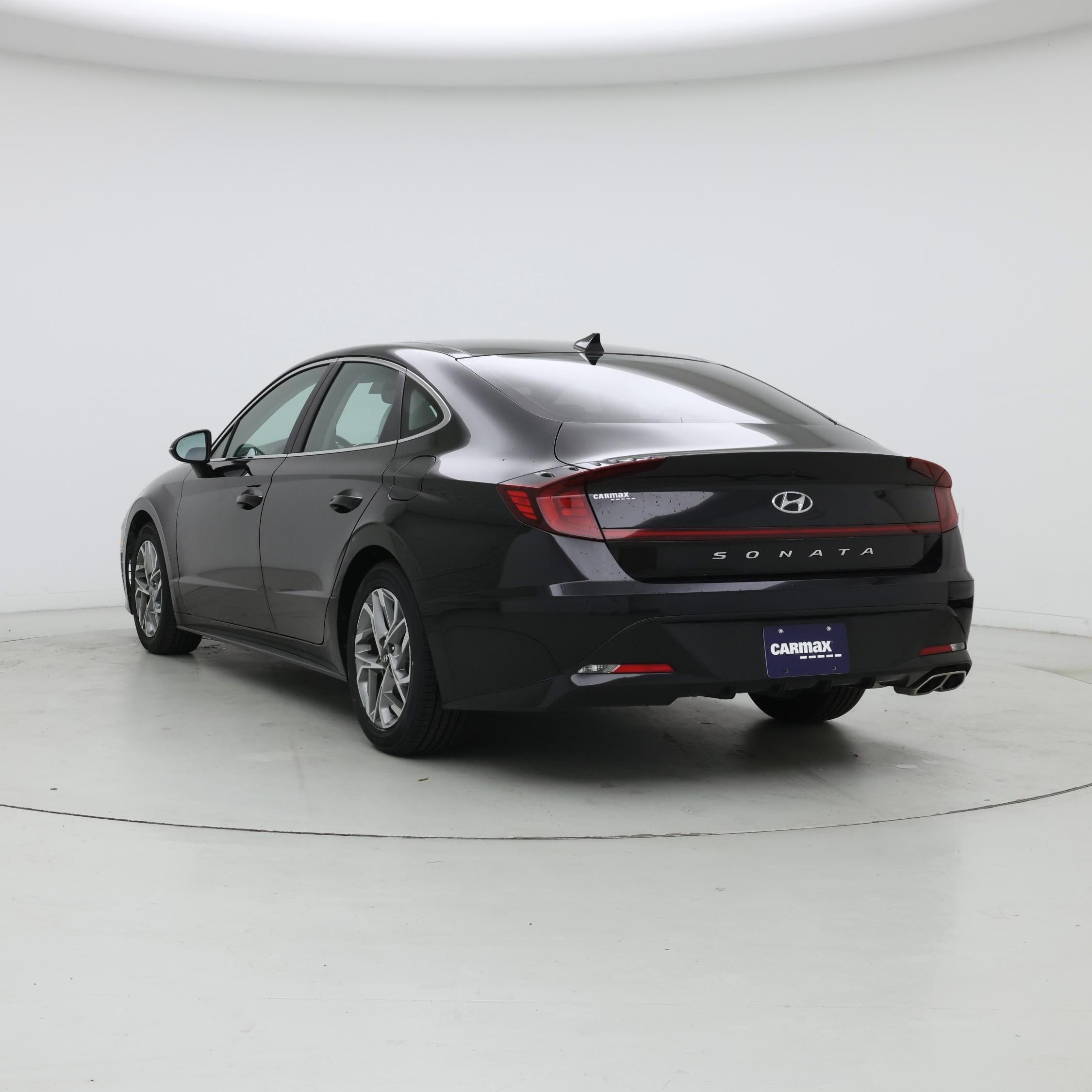 Thumbnail: 2023 Hyundai Sonata - 2