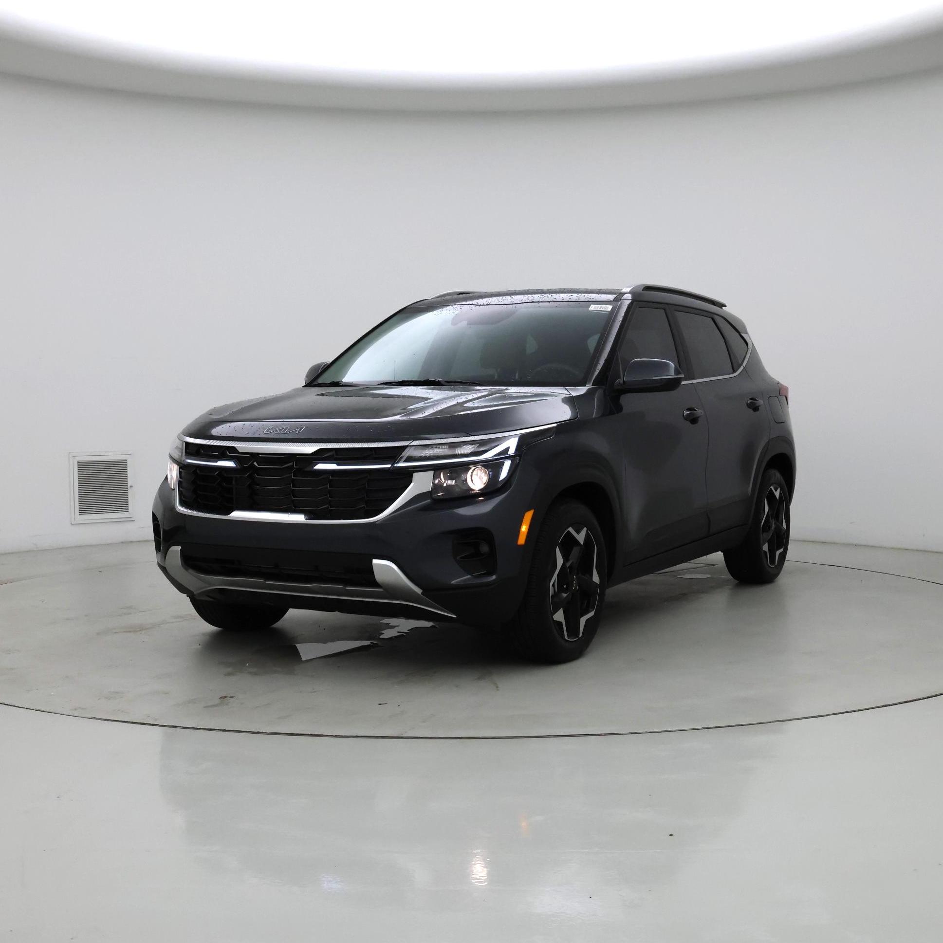 Thumbnail: 2024 Kia Seltos - 4