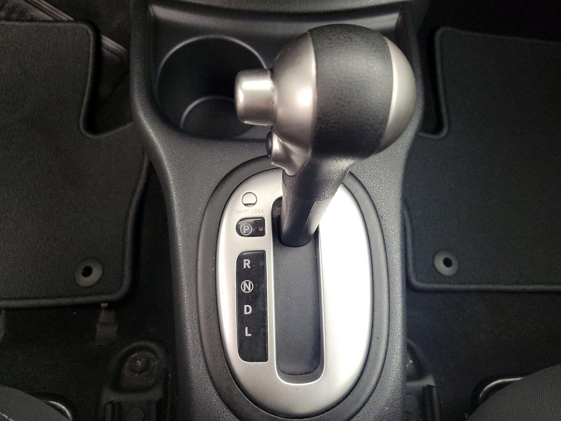 Thumbnail: 2014 Nissan Versa - 16