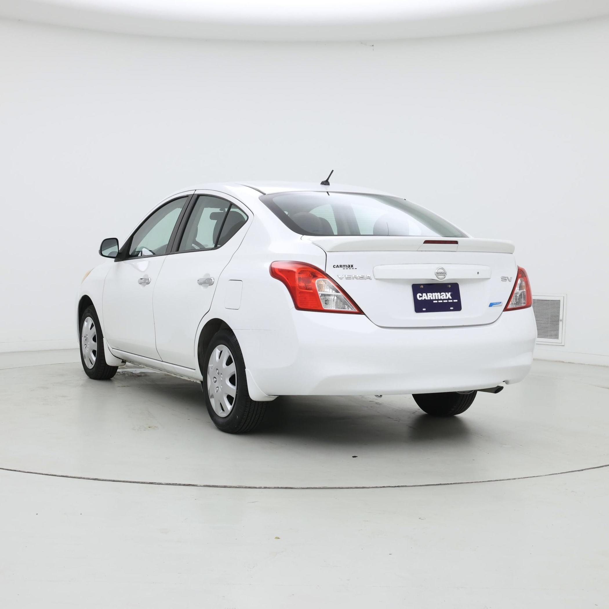 Thumbnail: 2014 Nissan Versa - 2