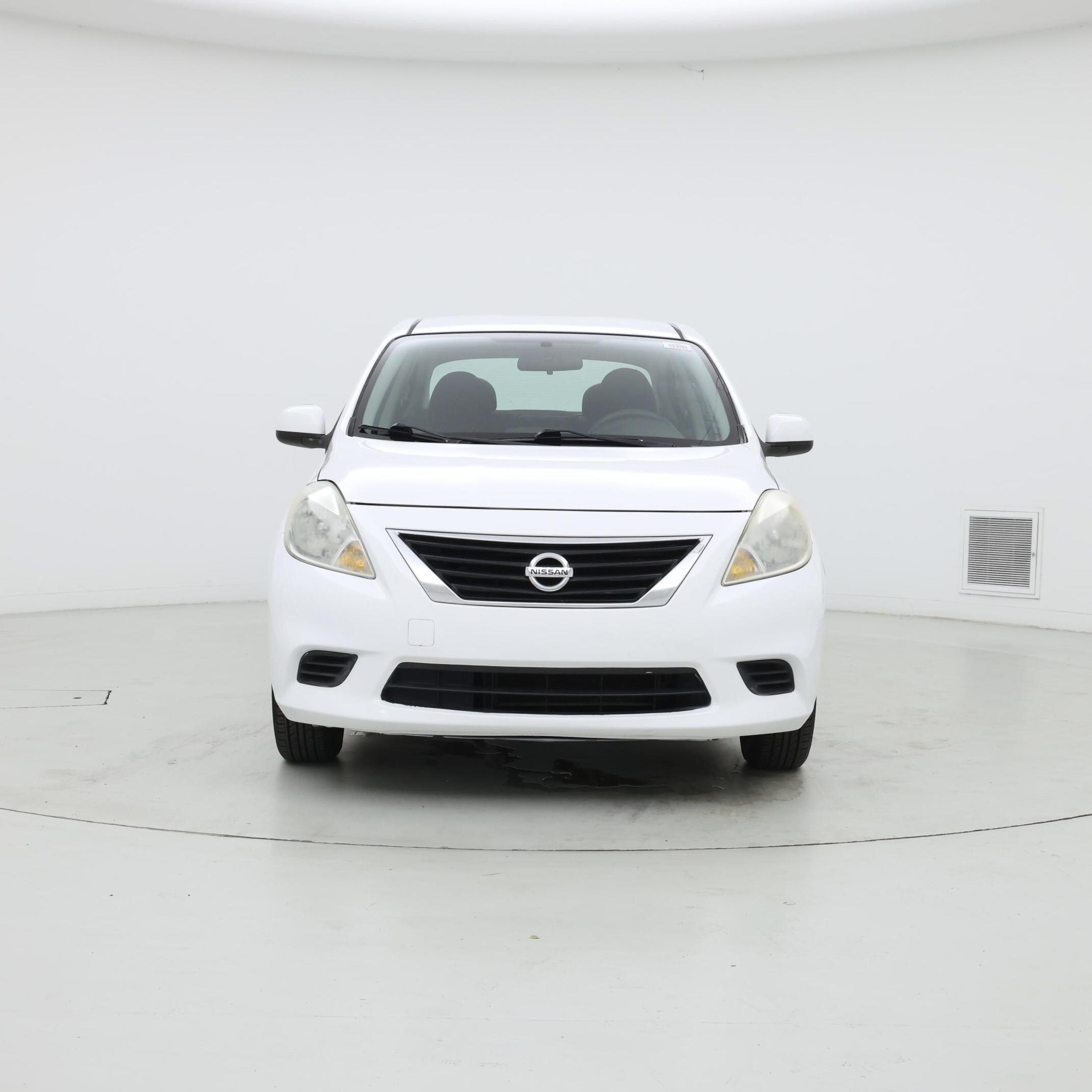 Thumbnail: 2014 Nissan Versa - 5