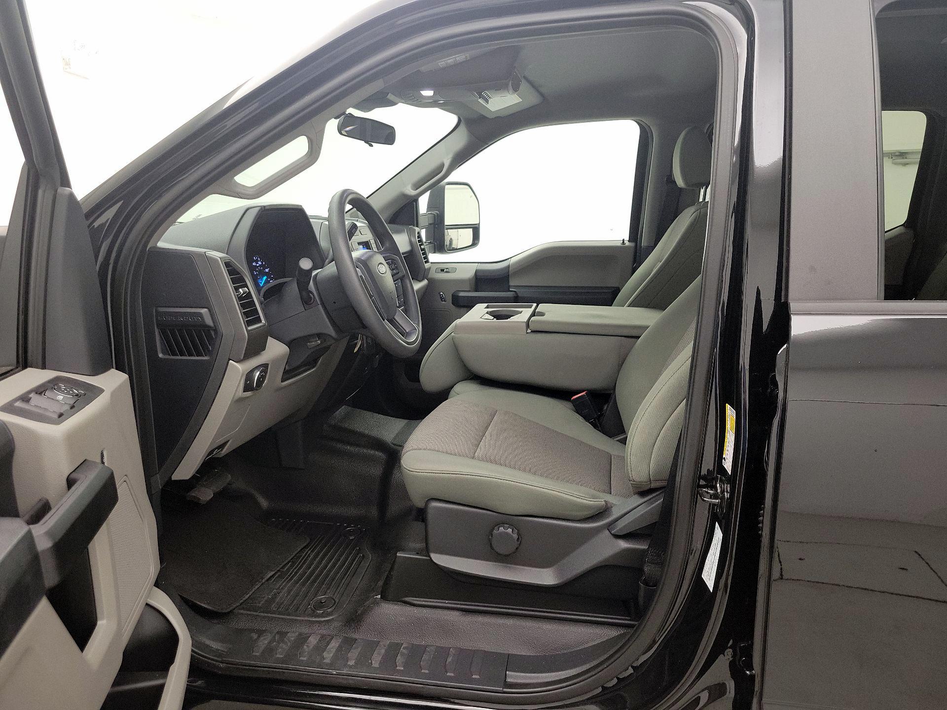 Thumbnail: 2022 Ford F-350 - 11