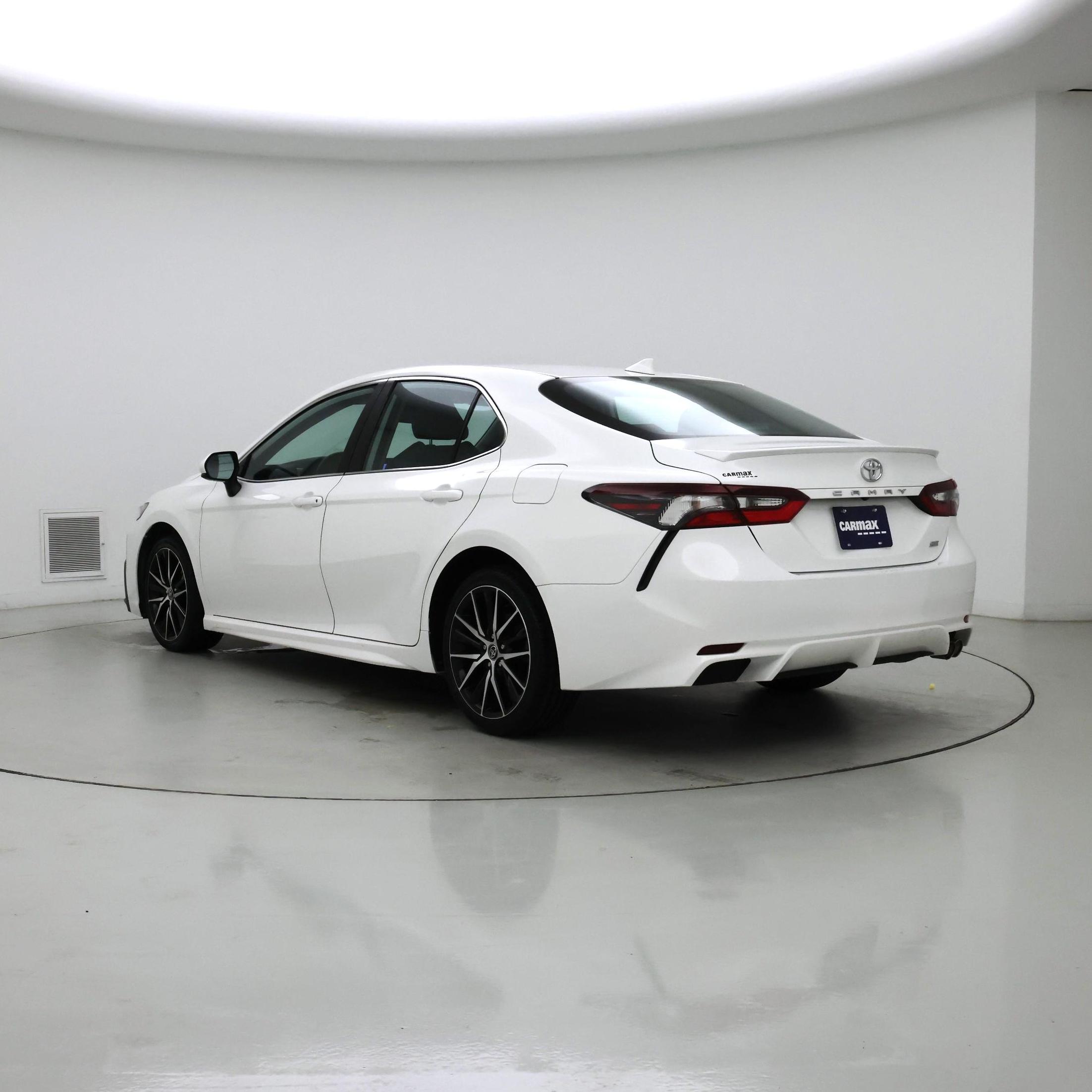 Thumbnail: 2021 Toyota Camry - 2