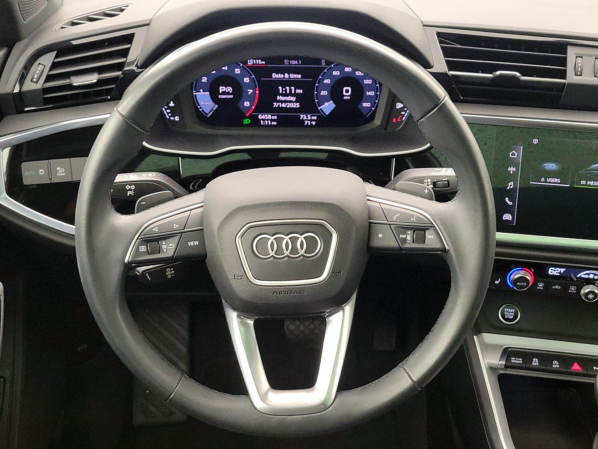 Thumbnail: 2023 Audi Q3 - 10