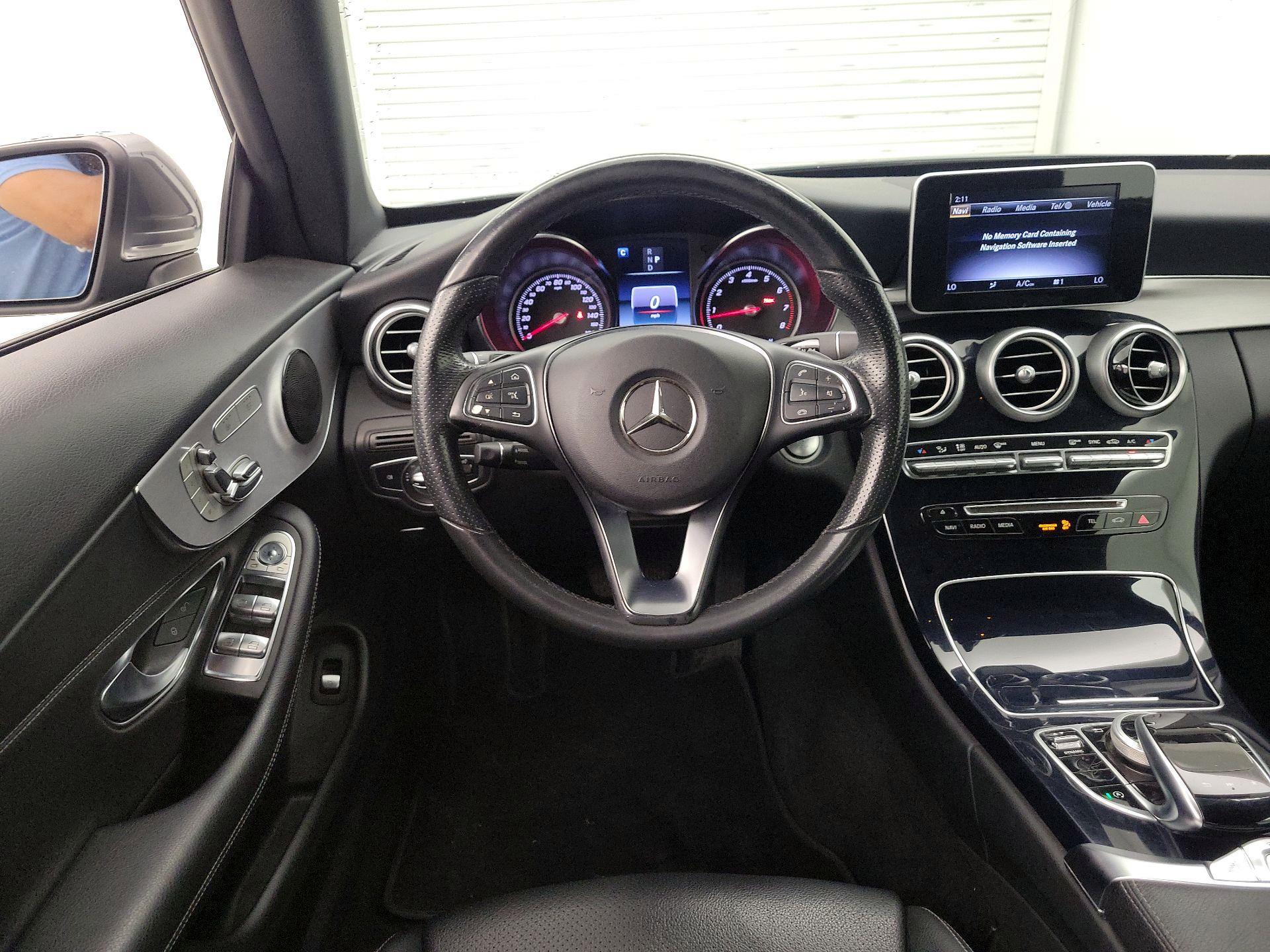 Thumbnail: 2018 Mercedes-Benz C-Class - 10
