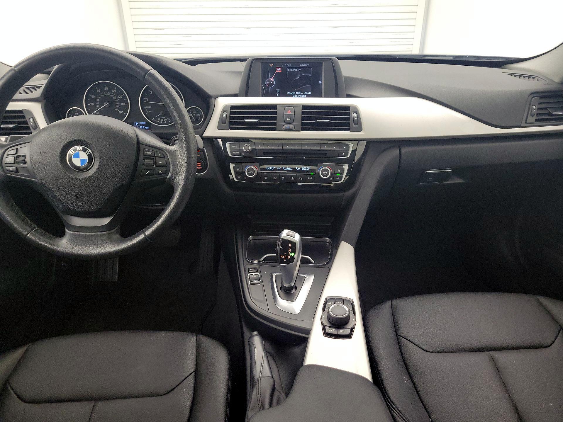 Thumbnail: 2017 BMW 3 Series - 9