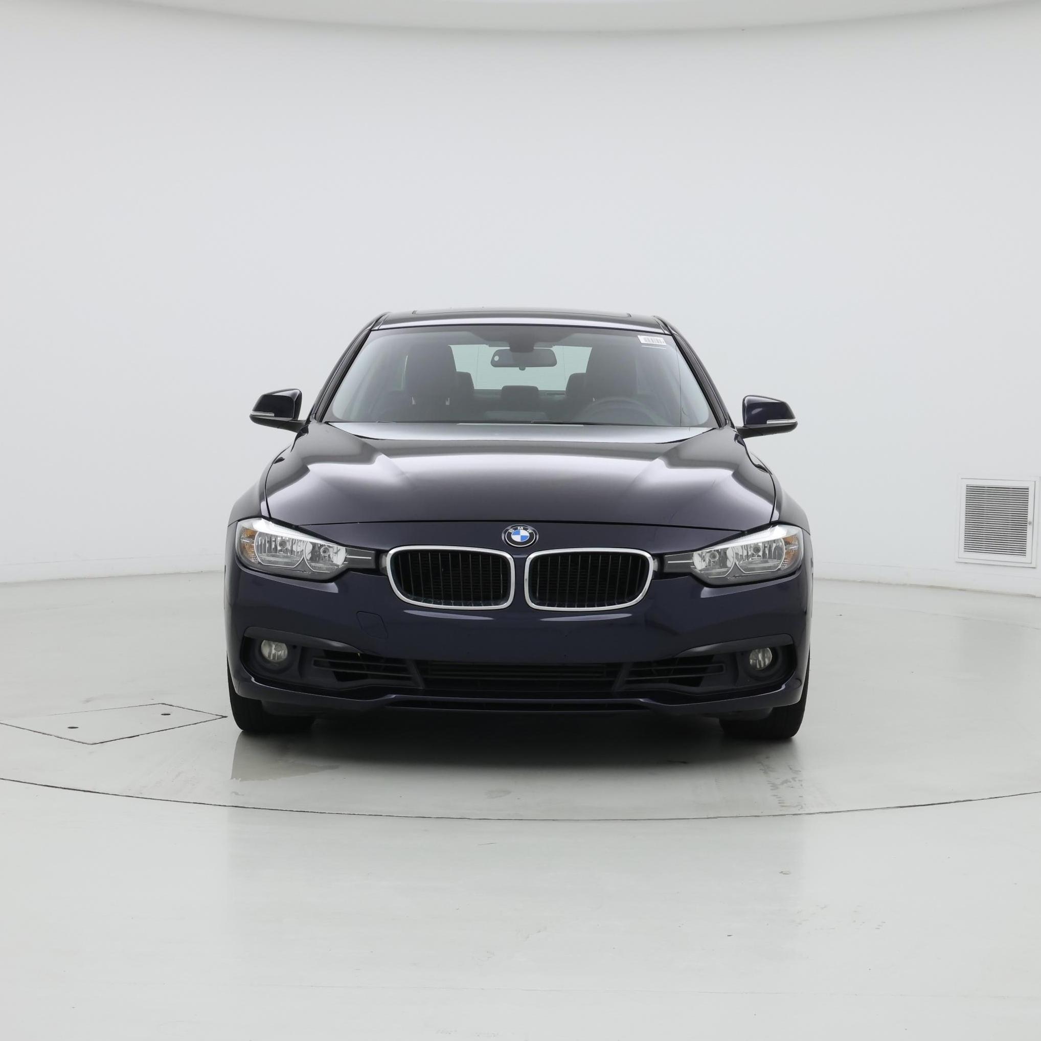 Thumbnail: 2017 BMW 3 Series - 5