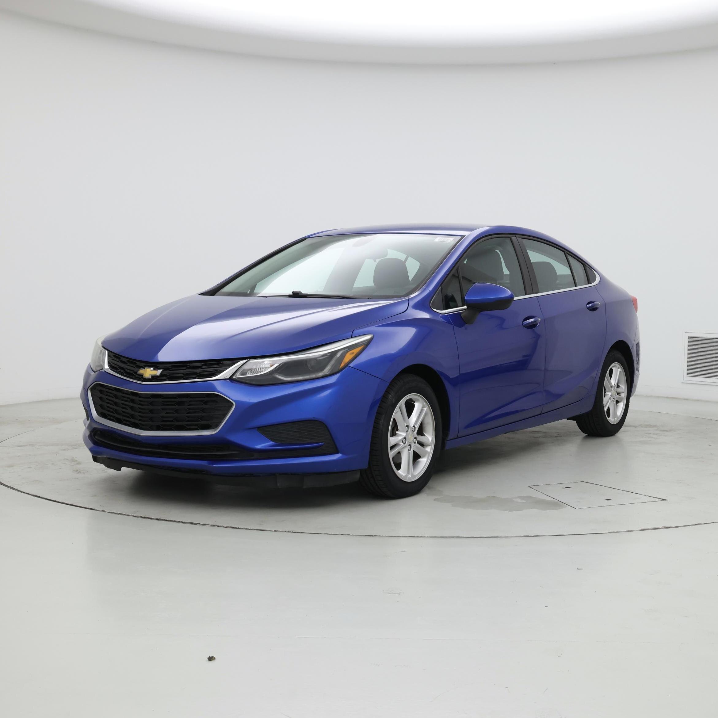 Thumbnail: 2017 Chevrolet Cruze - 4