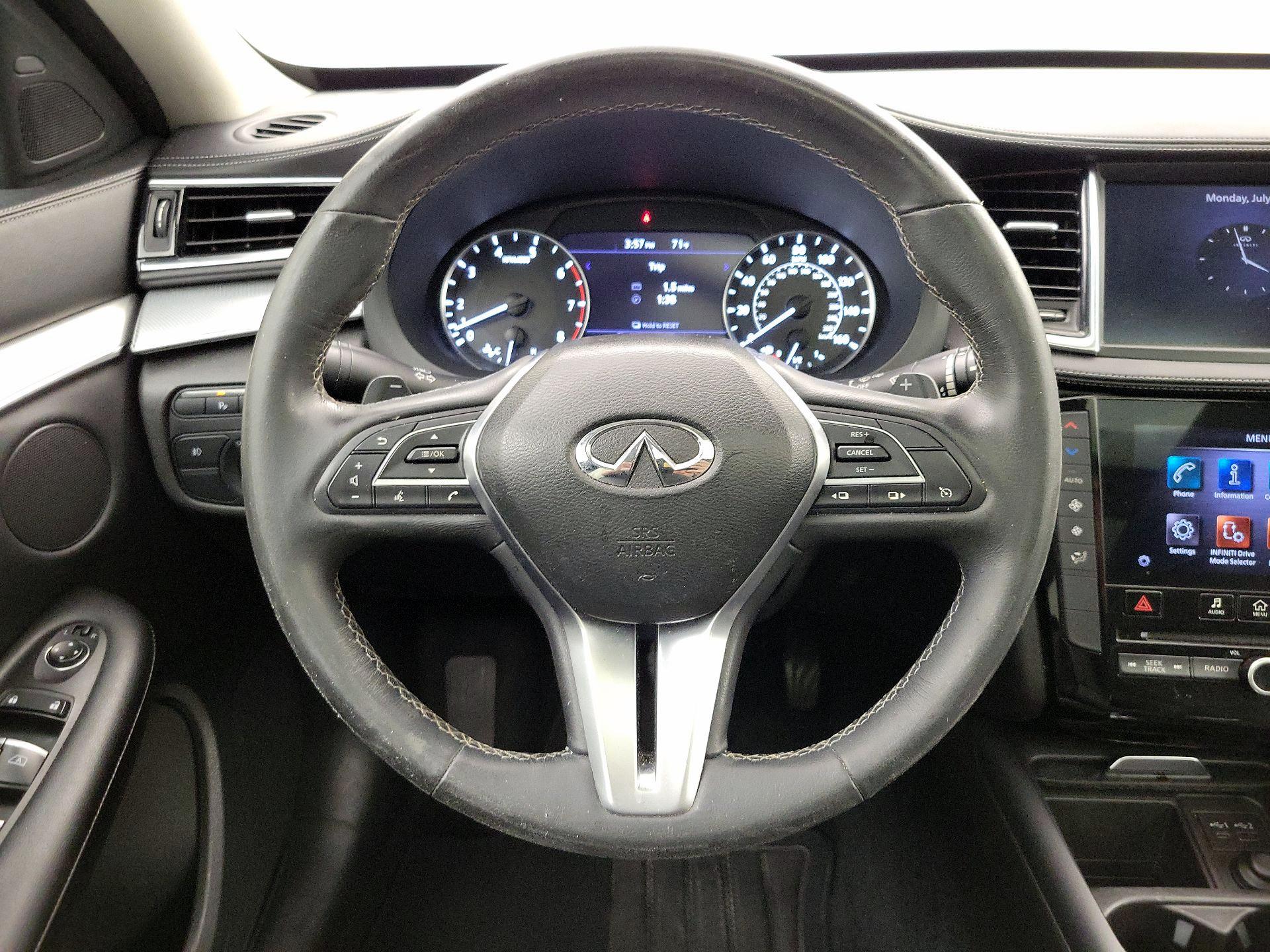 Thumbnail: 2020 INFINITI QX50 - 10