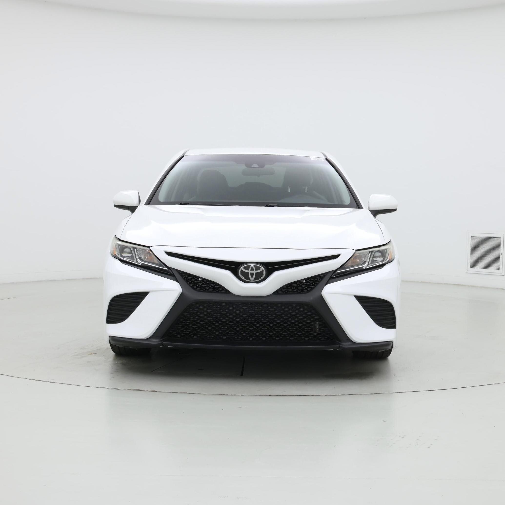 Thumbnail: 2018 Toyota Camry - 5
