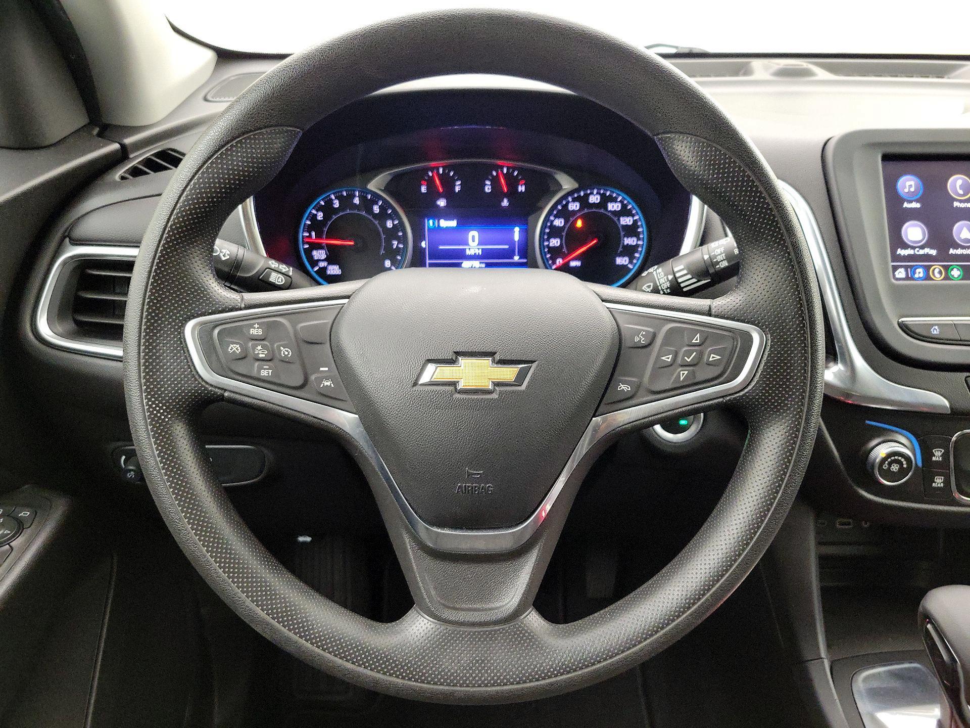 Thumbnail: 2022 Chevrolet Equinox - 10