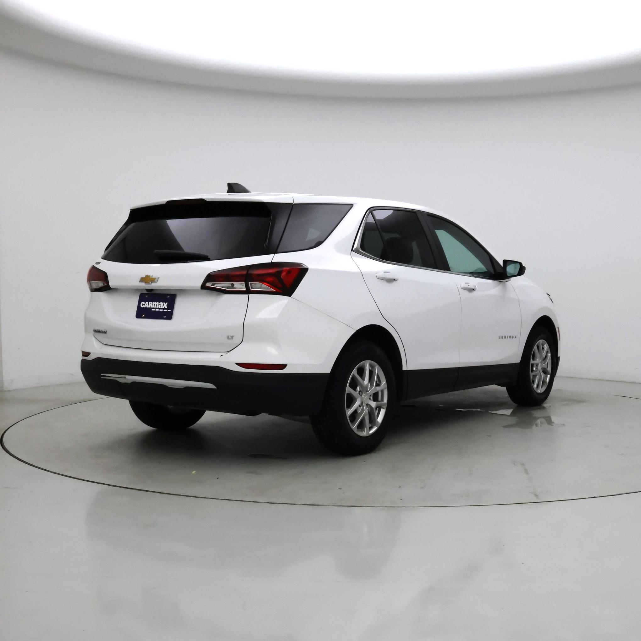 Thumbnail: 2022 Chevrolet Equinox - 8